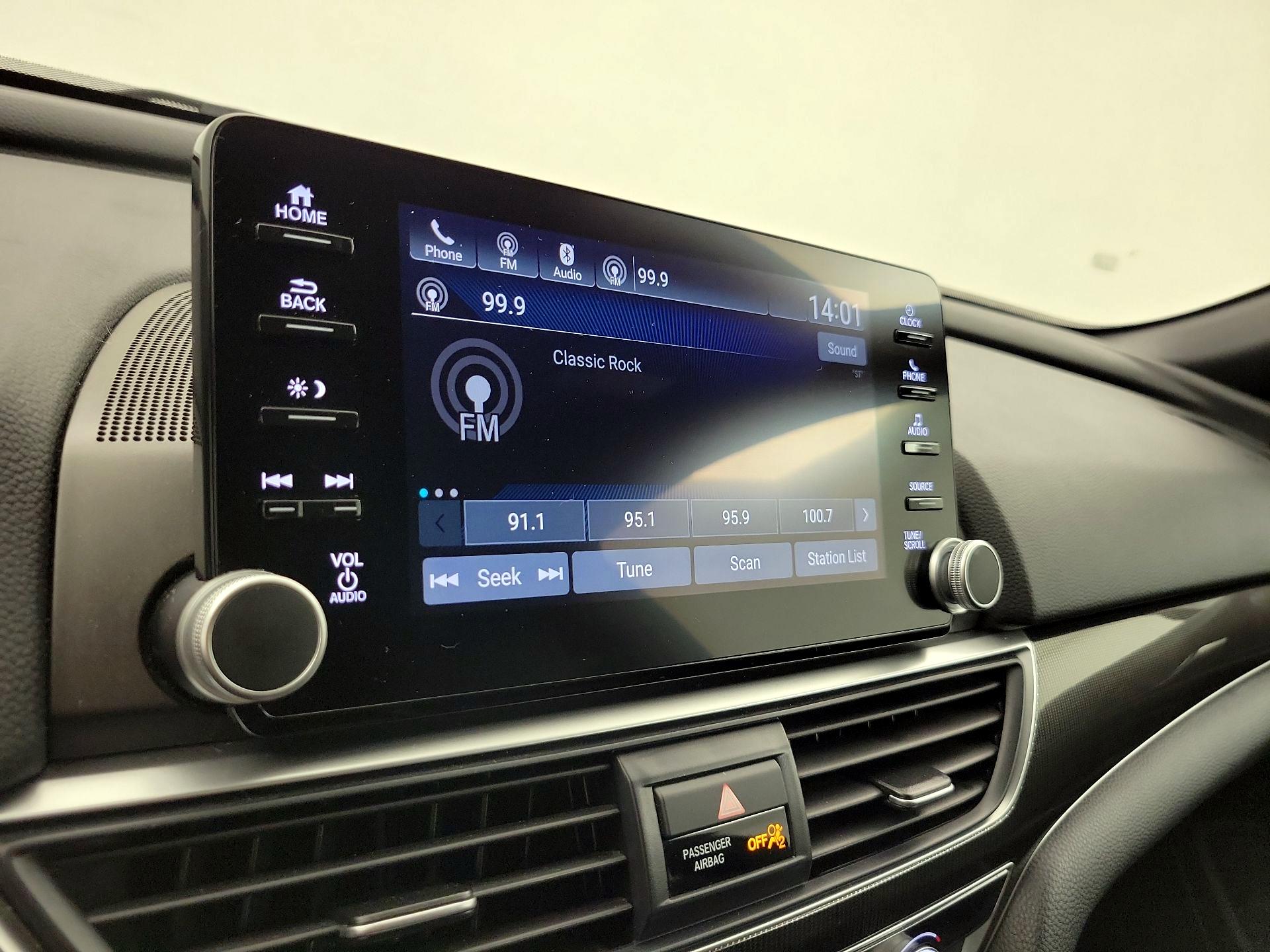 Thumbnail: 2020 Honda Accord - 15