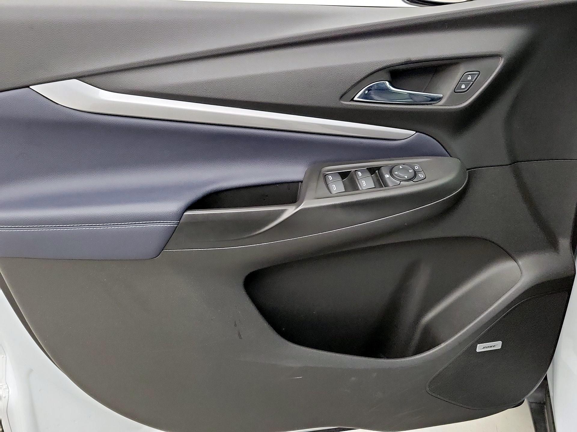 Thumbnail: 2022 Chevrolet Bolt EUV - 12