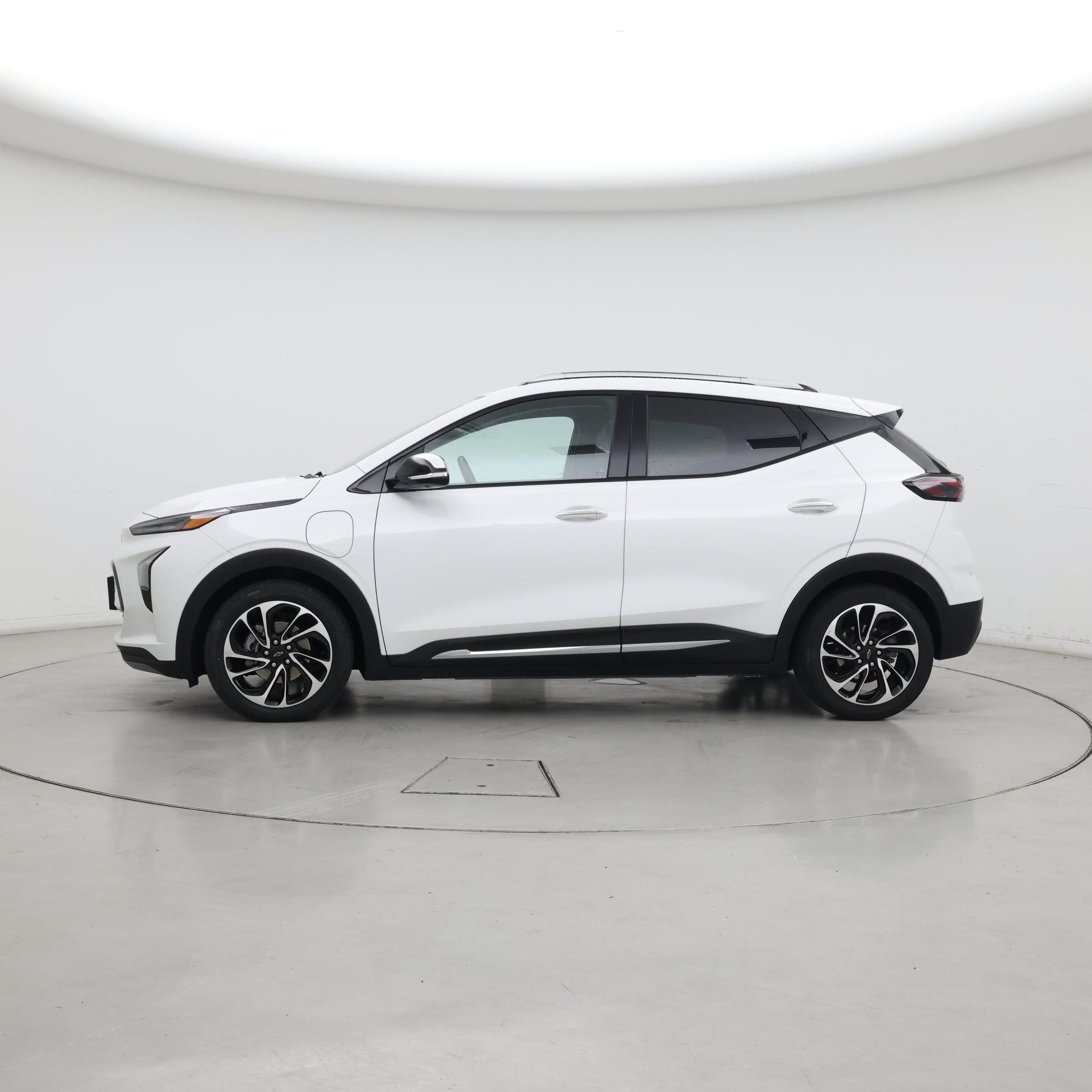 Thumbnail: 2022 Chevrolet Bolt EUV - 3