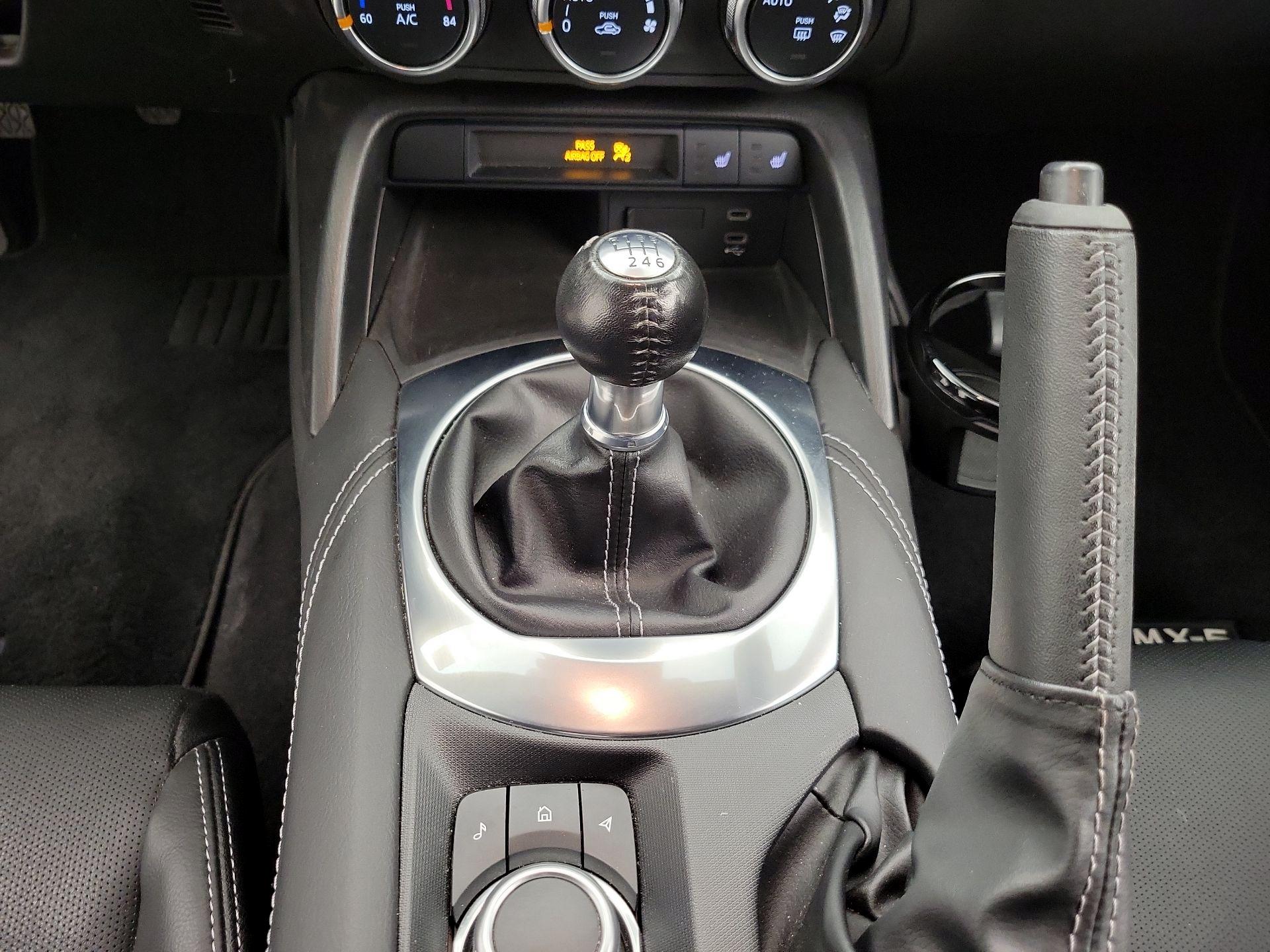 Thumbnail: 2024 Mazda MX-5 Miata - 18