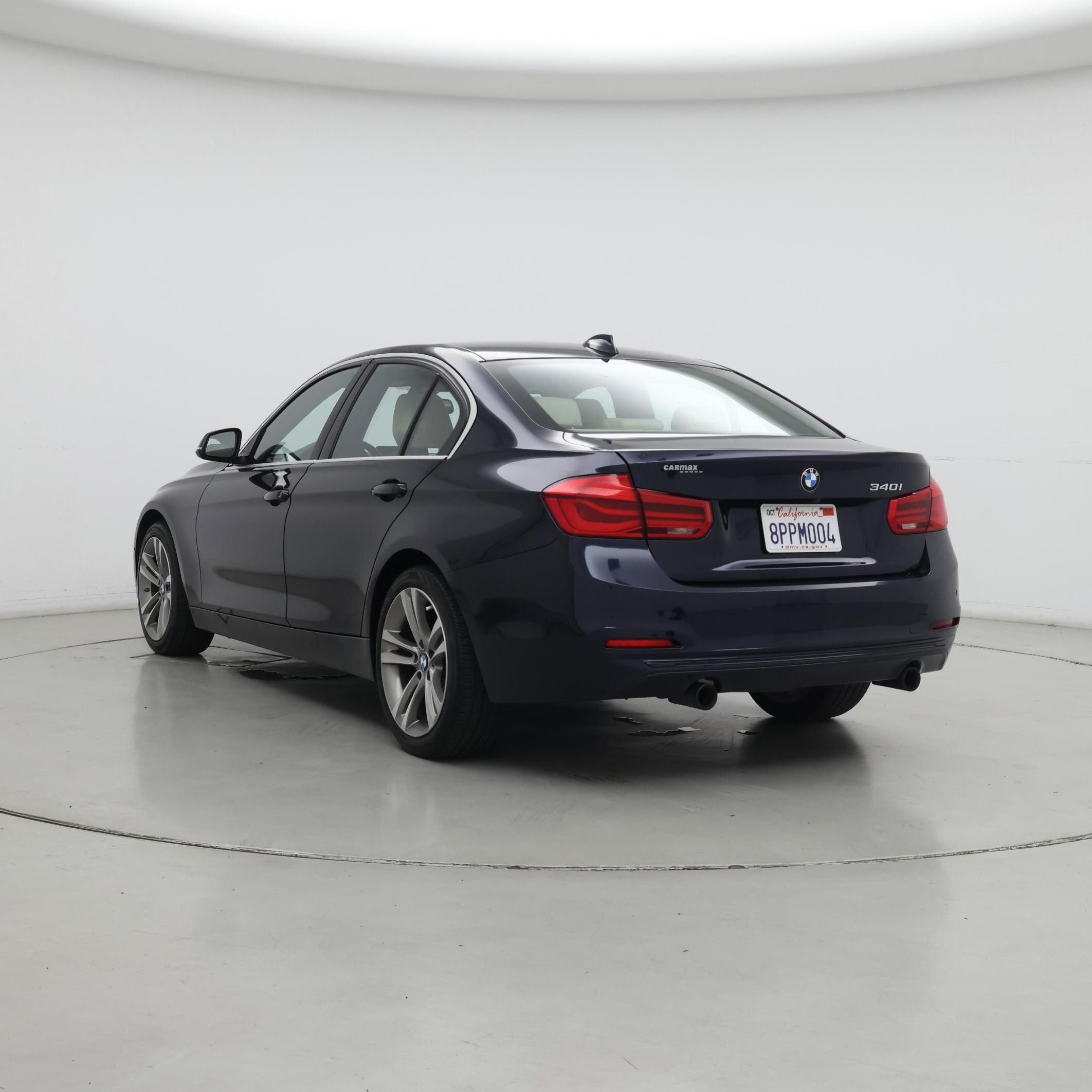 Thumbnail: 2016 BMW 3 Series - 2