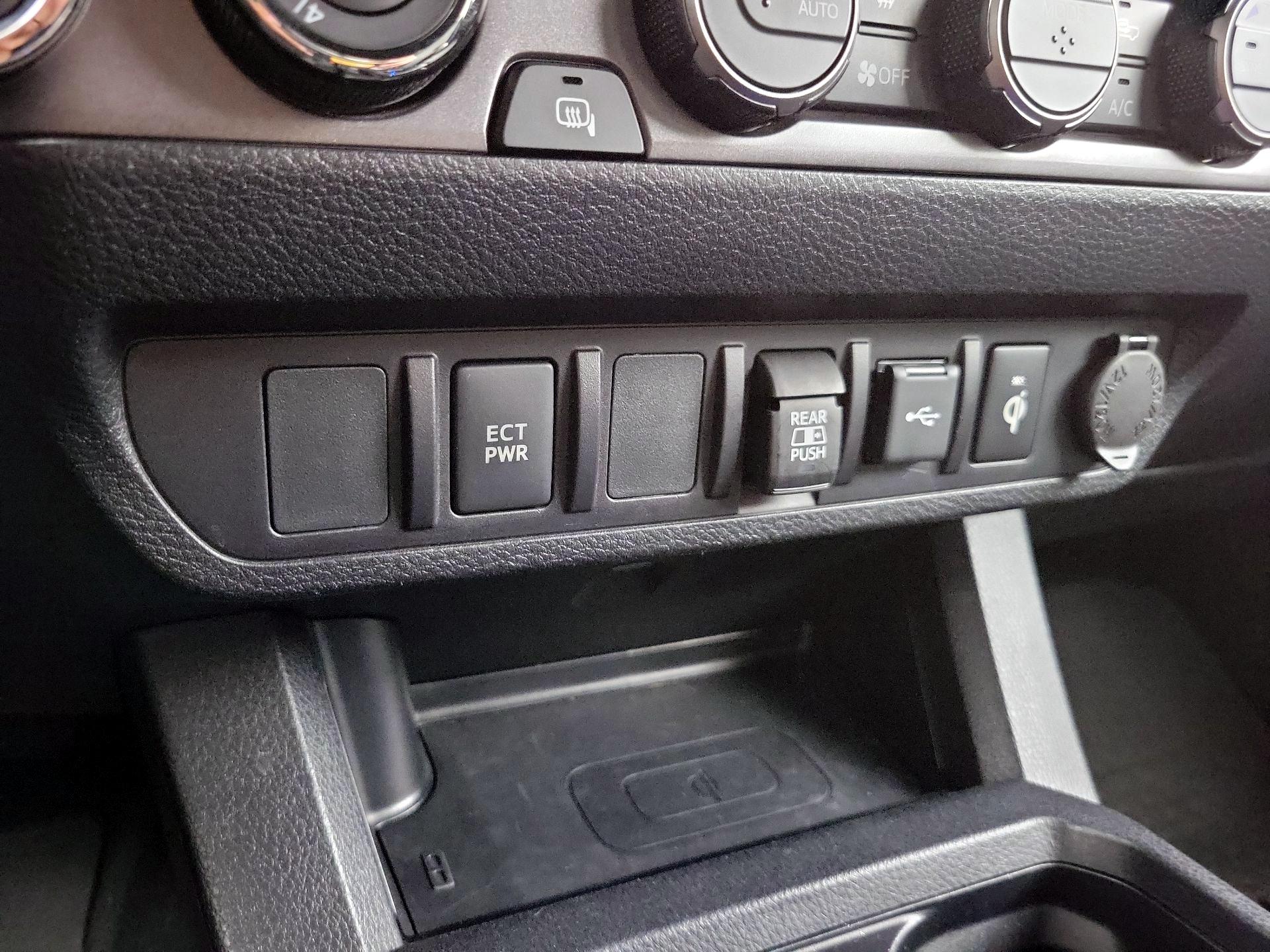 Thumbnail: 2023 Toyota Tacoma - 18