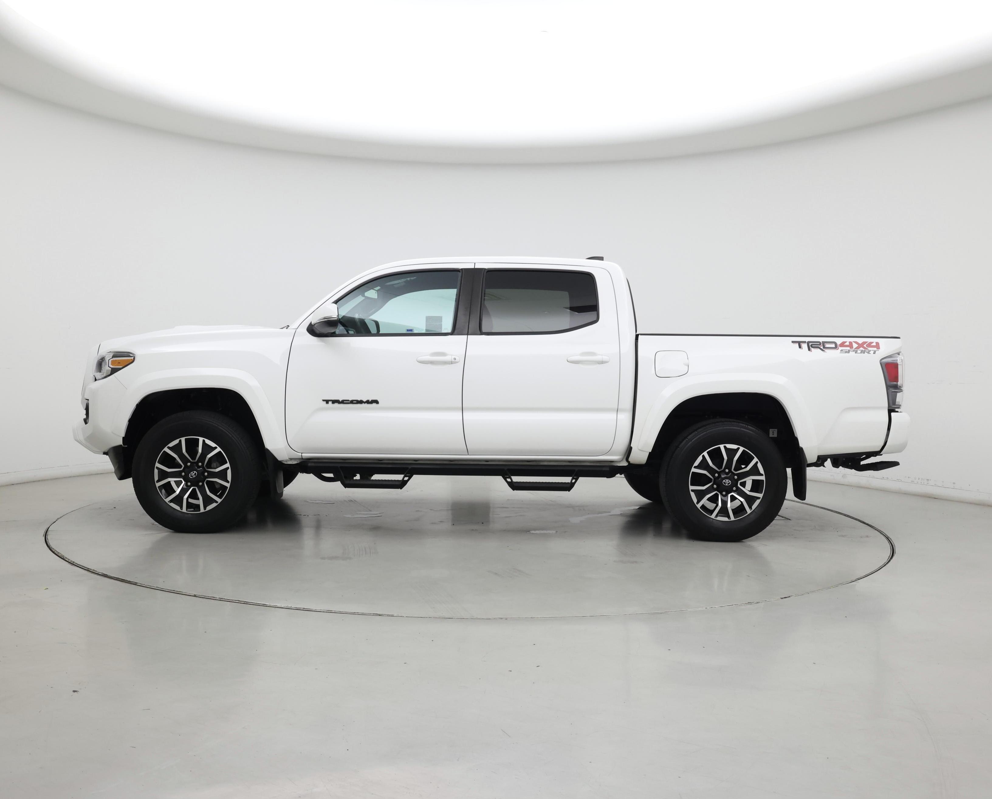 Thumbnail: 2023 Toyota Tacoma - 3