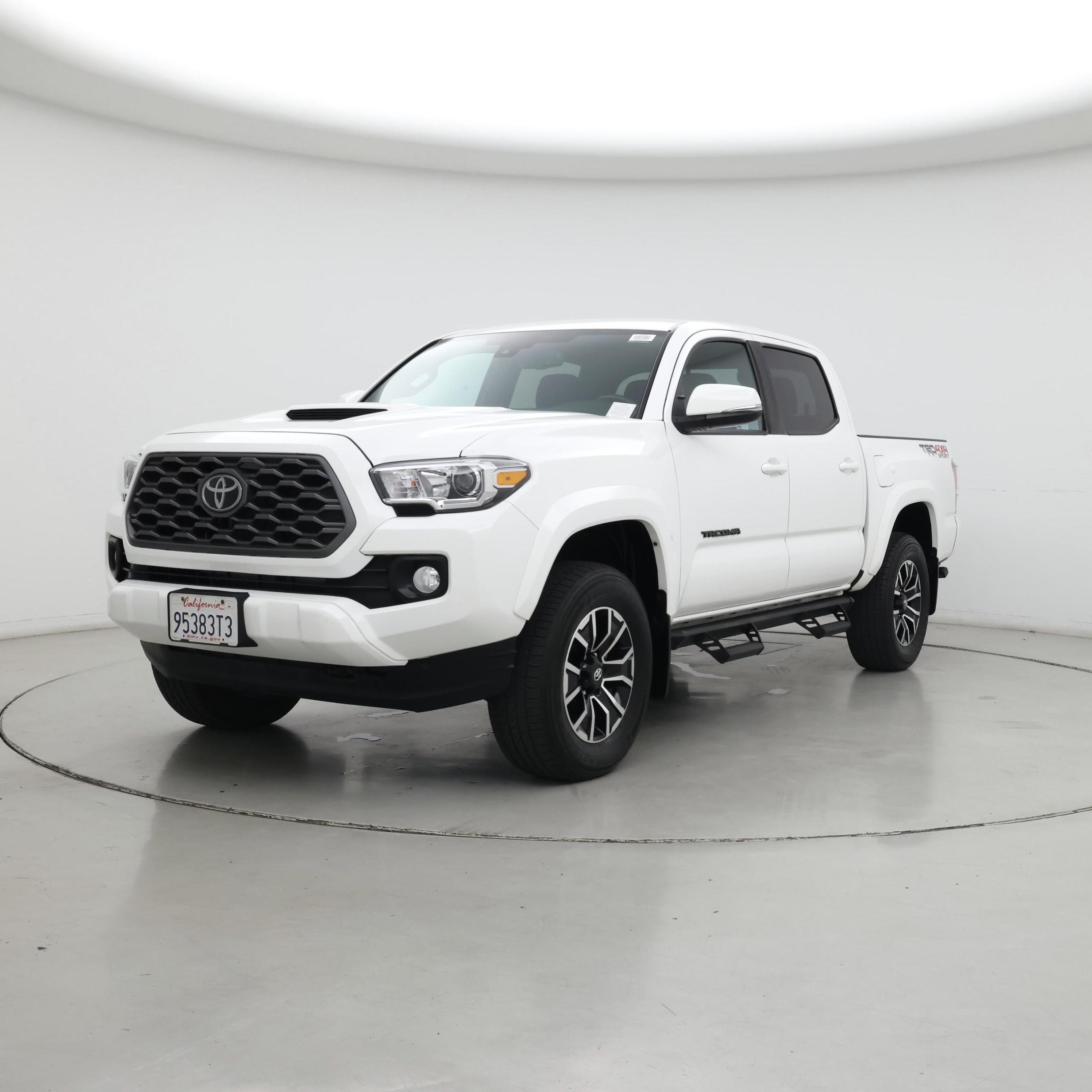 Thumbnail: 2023 Toyota Tacoma - 4