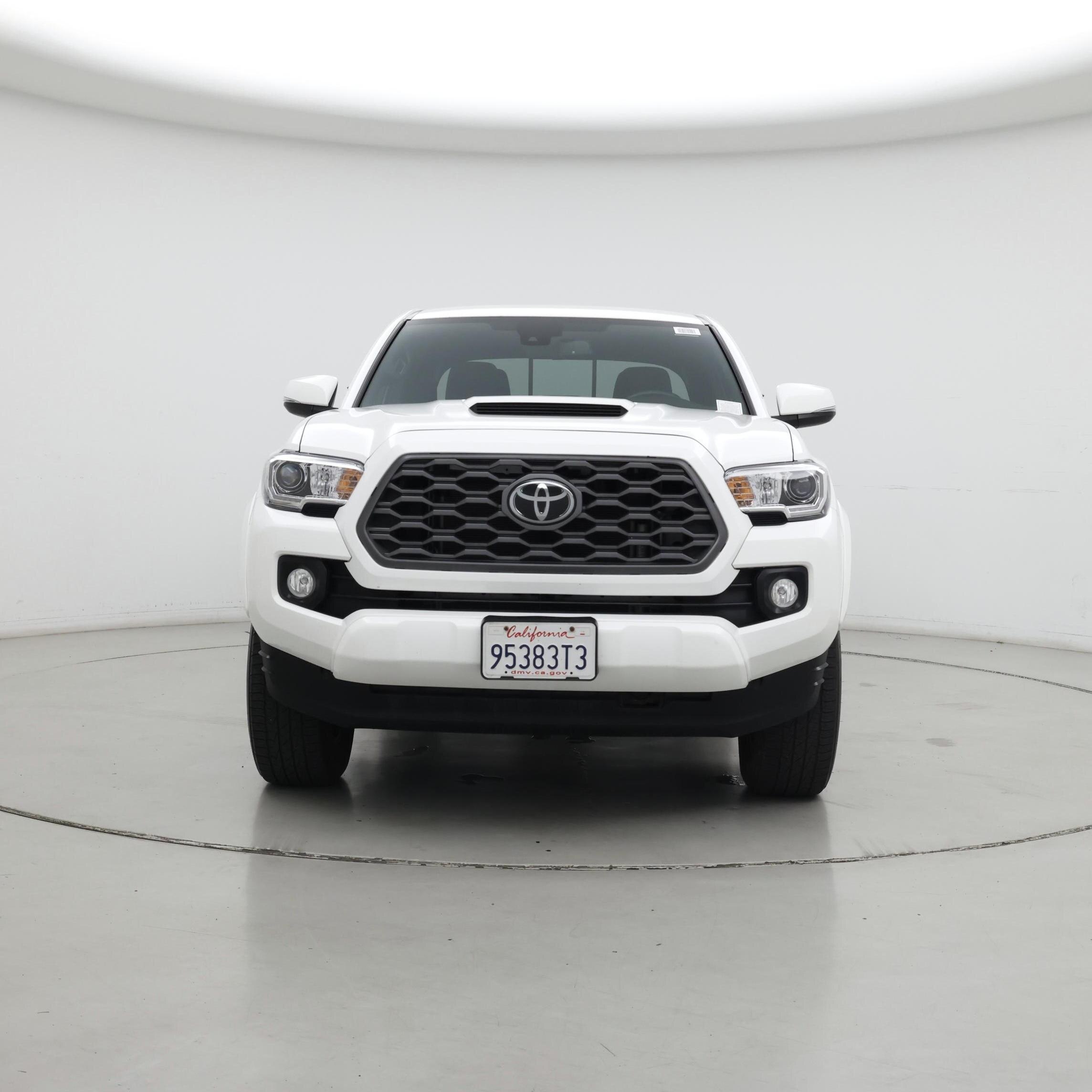 Thumbnail: 2023 Toyota Tacoma - 5