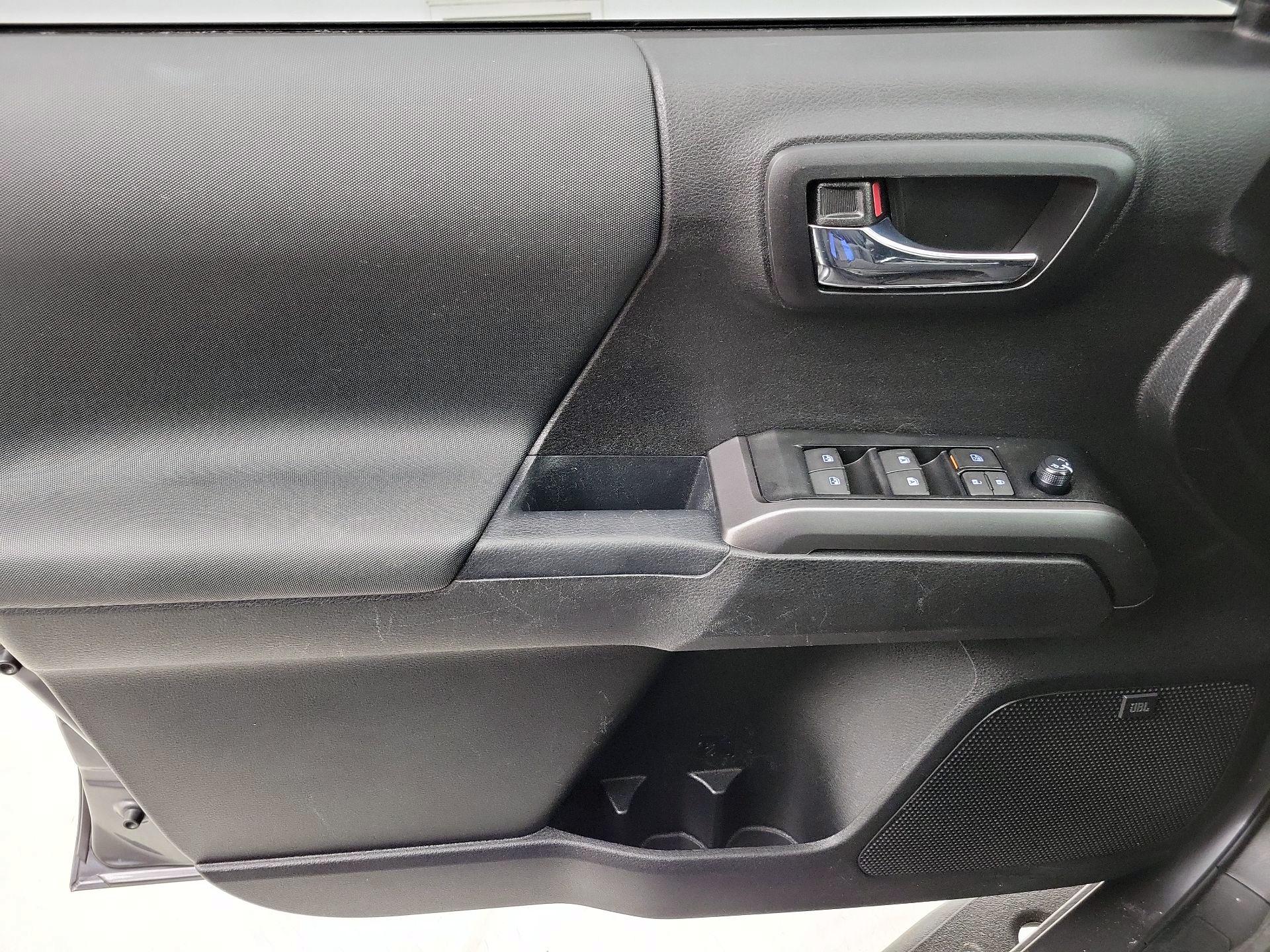 Thumbnail: 2023 Toyota Tacoma - 12