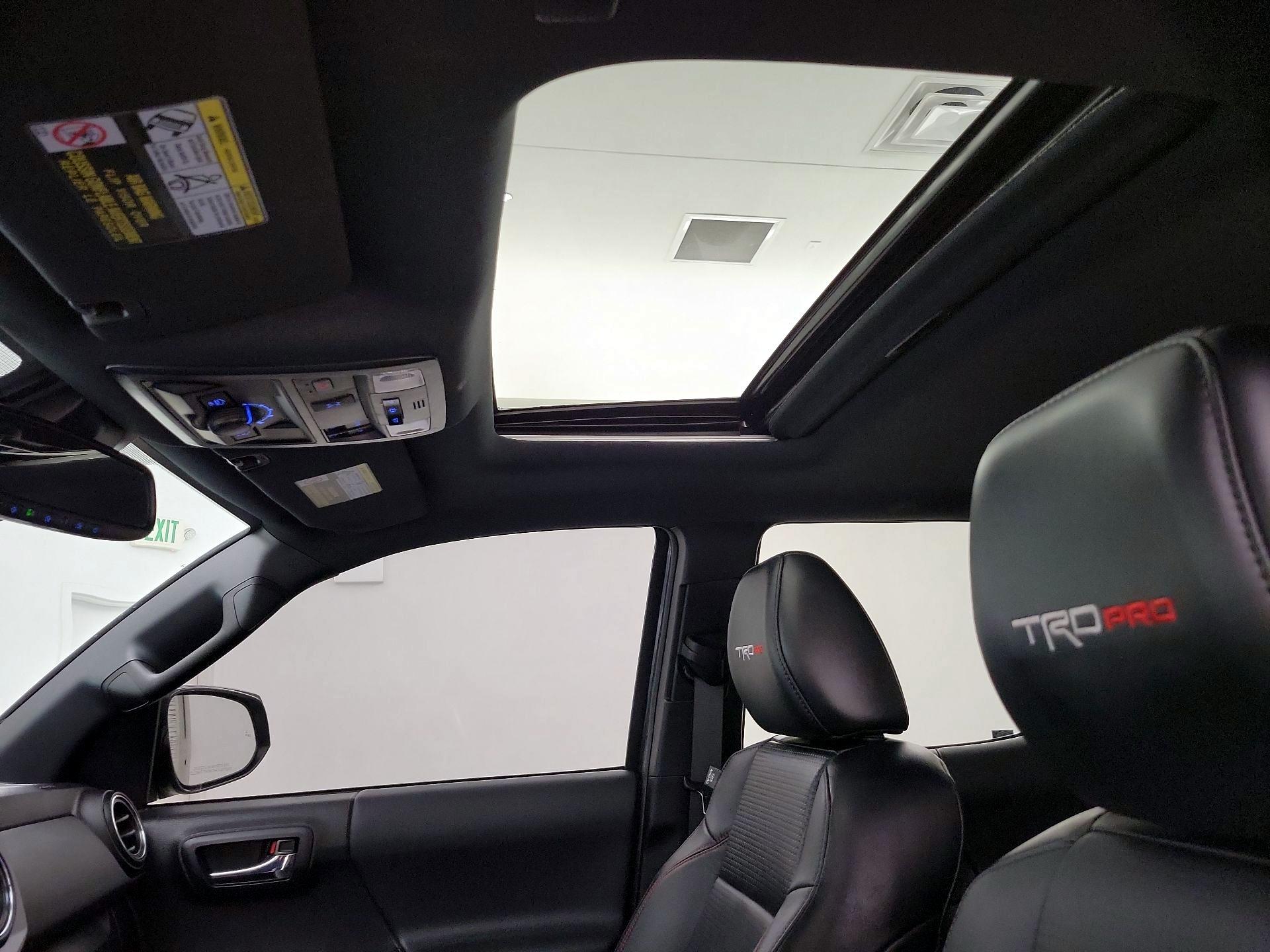 Thumbnail: 2023 Toyota Tacoma - 20