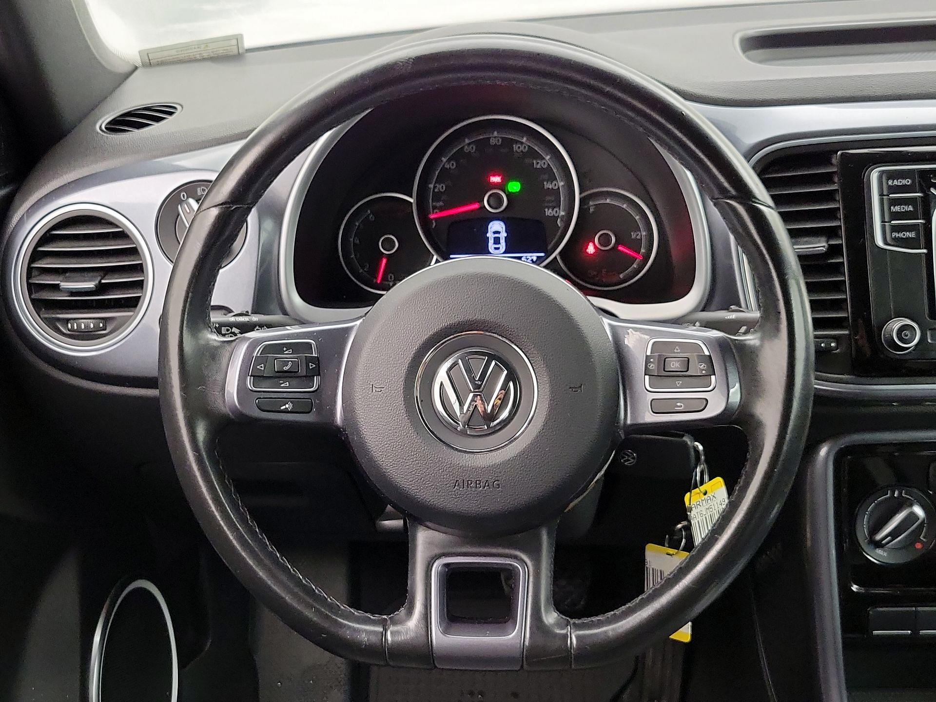 Thumbnail: 2018 Volkswagen Beetle - 10