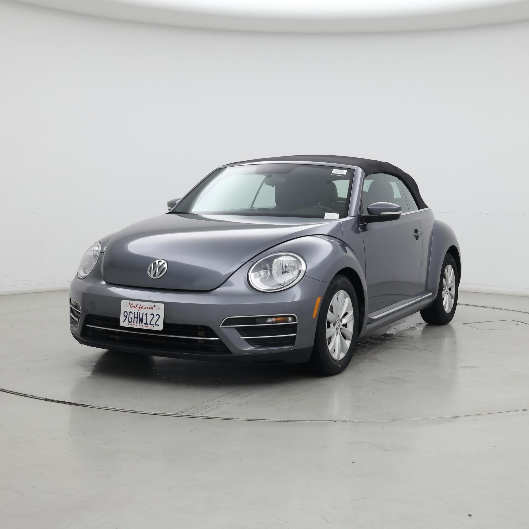 Thumbnail: 2018 Volkswagen Beetle - 4