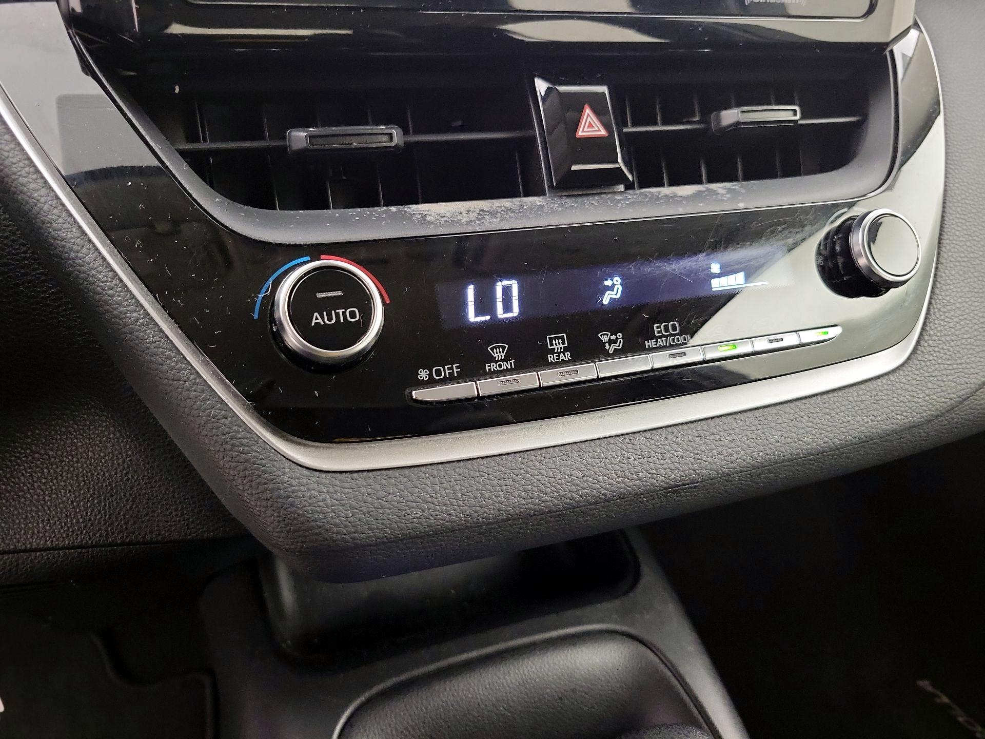 Thumbnail: 2022 Toyota Corolla - 16