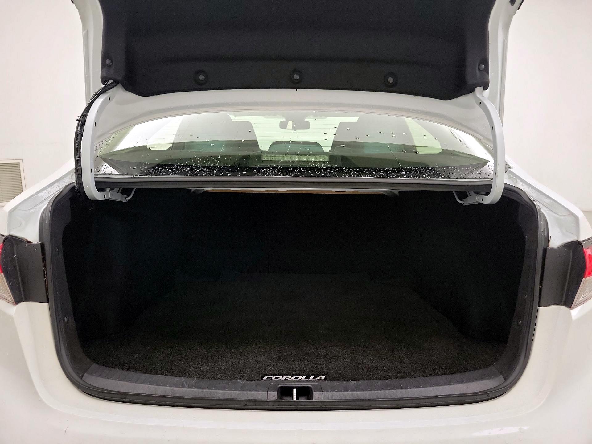 Thumbnail: 2022 Toyota Corolla - 20