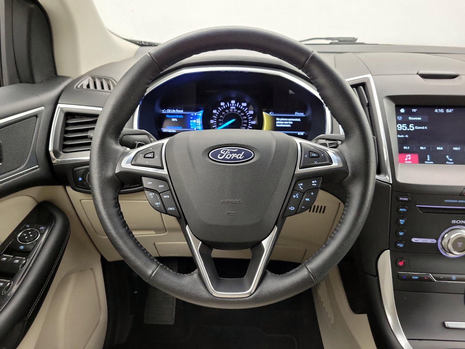 Thumbnail: 2018 Ford Edge - 10