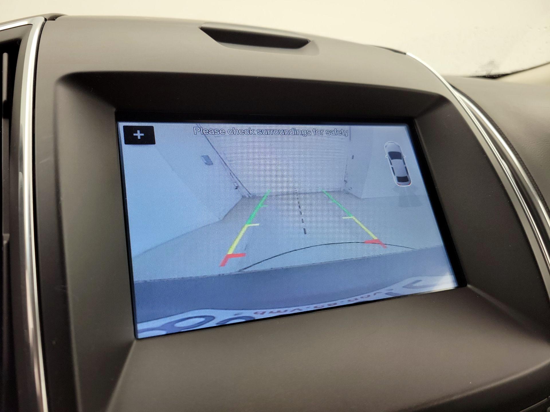 Thumbnail: 2018 Ford Edge - 14