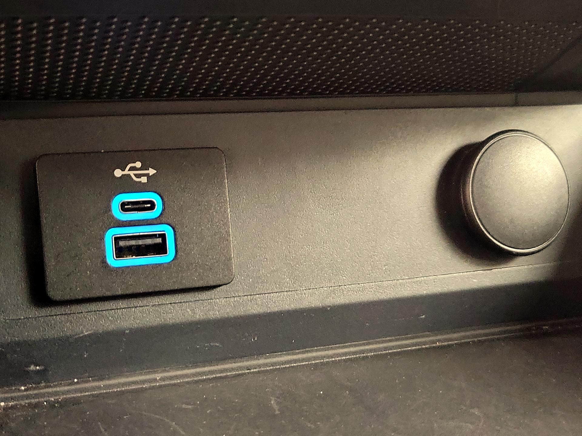 Thumbnail: 2024 Ford Mustang - 18