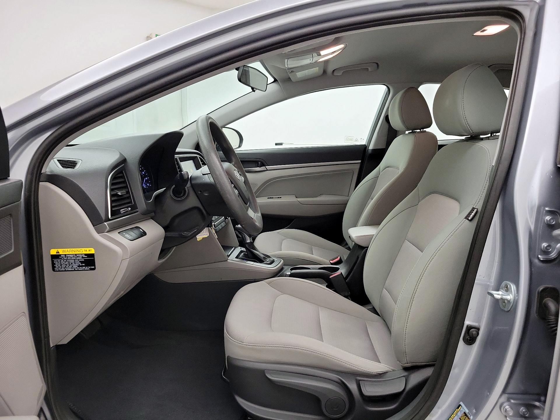 Thumbnail: 2017 Hyundai Elantra - 11