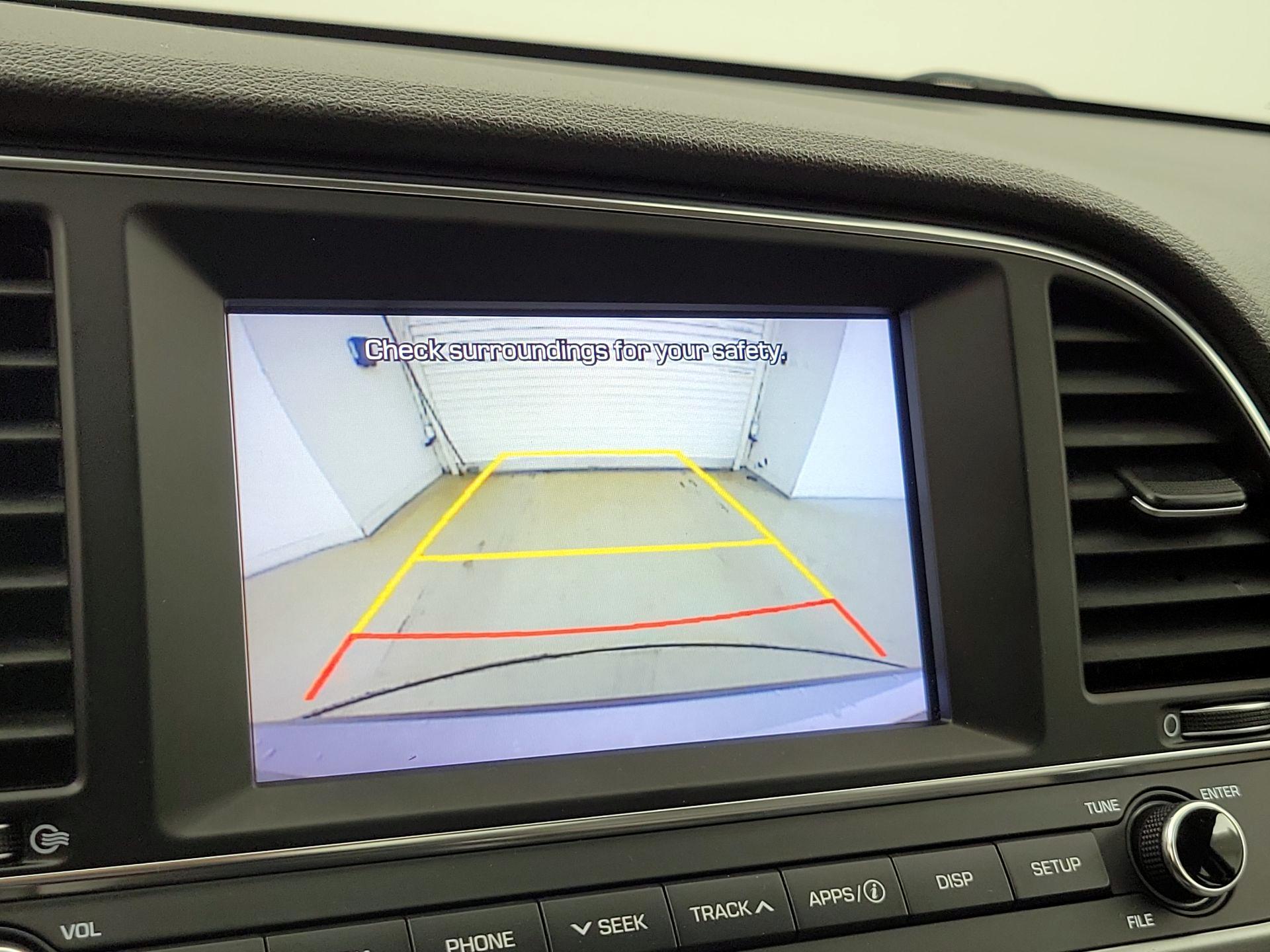 Thumbnail: 2017 Hyundai Elantra - 14