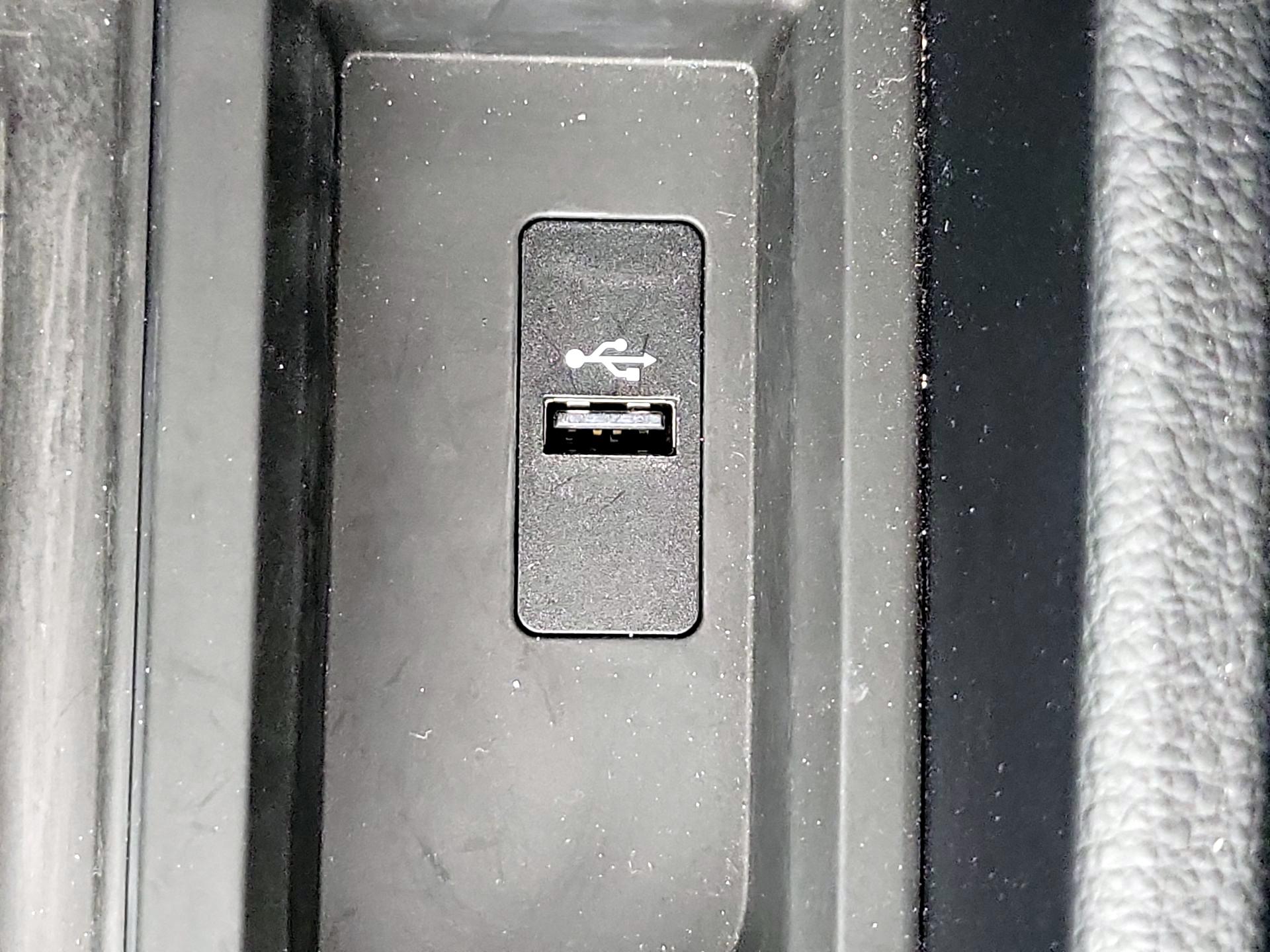 Thumbnail: 2018 BMW M3 - 19