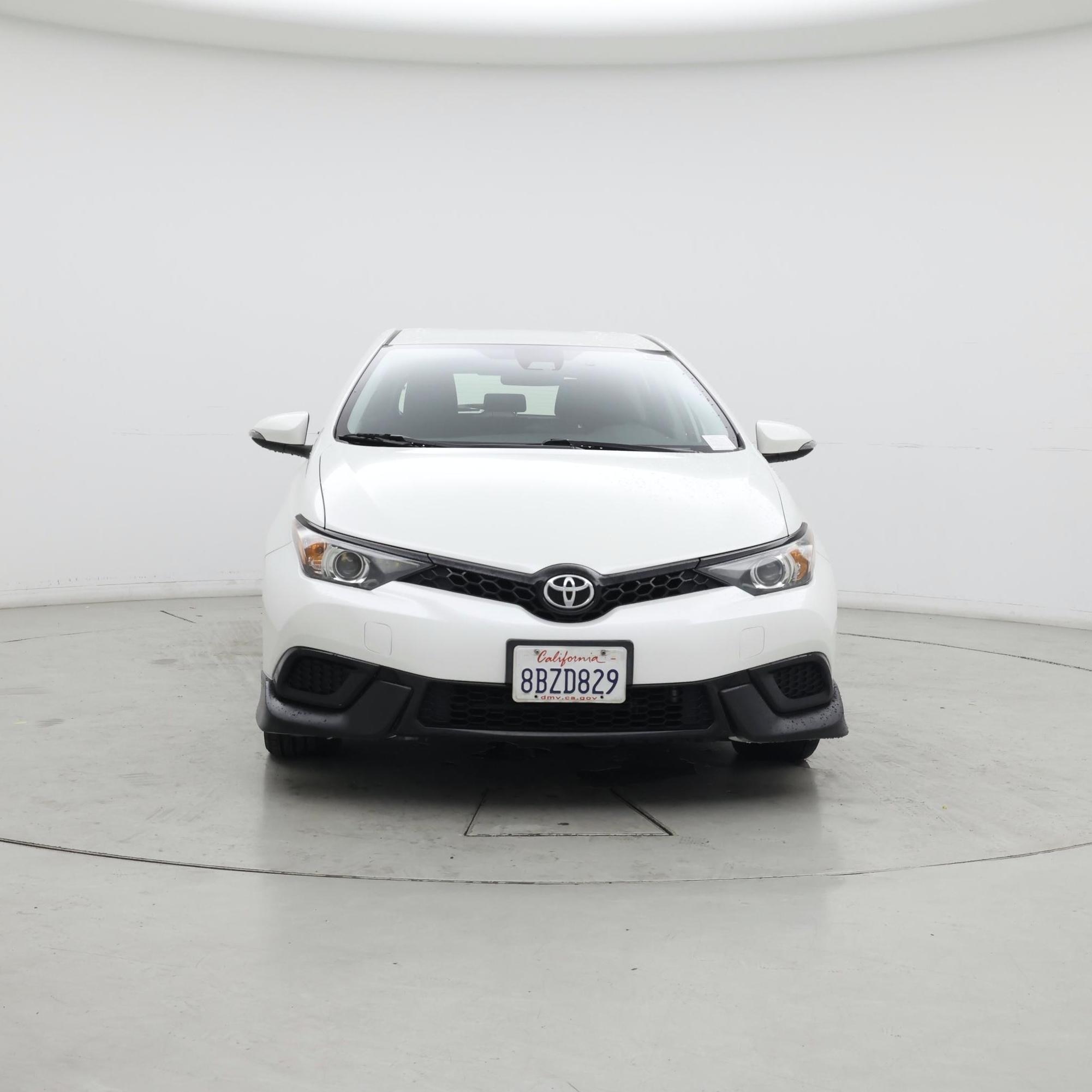 Thumbnail: 2018 Toyota Corolla iM - 5