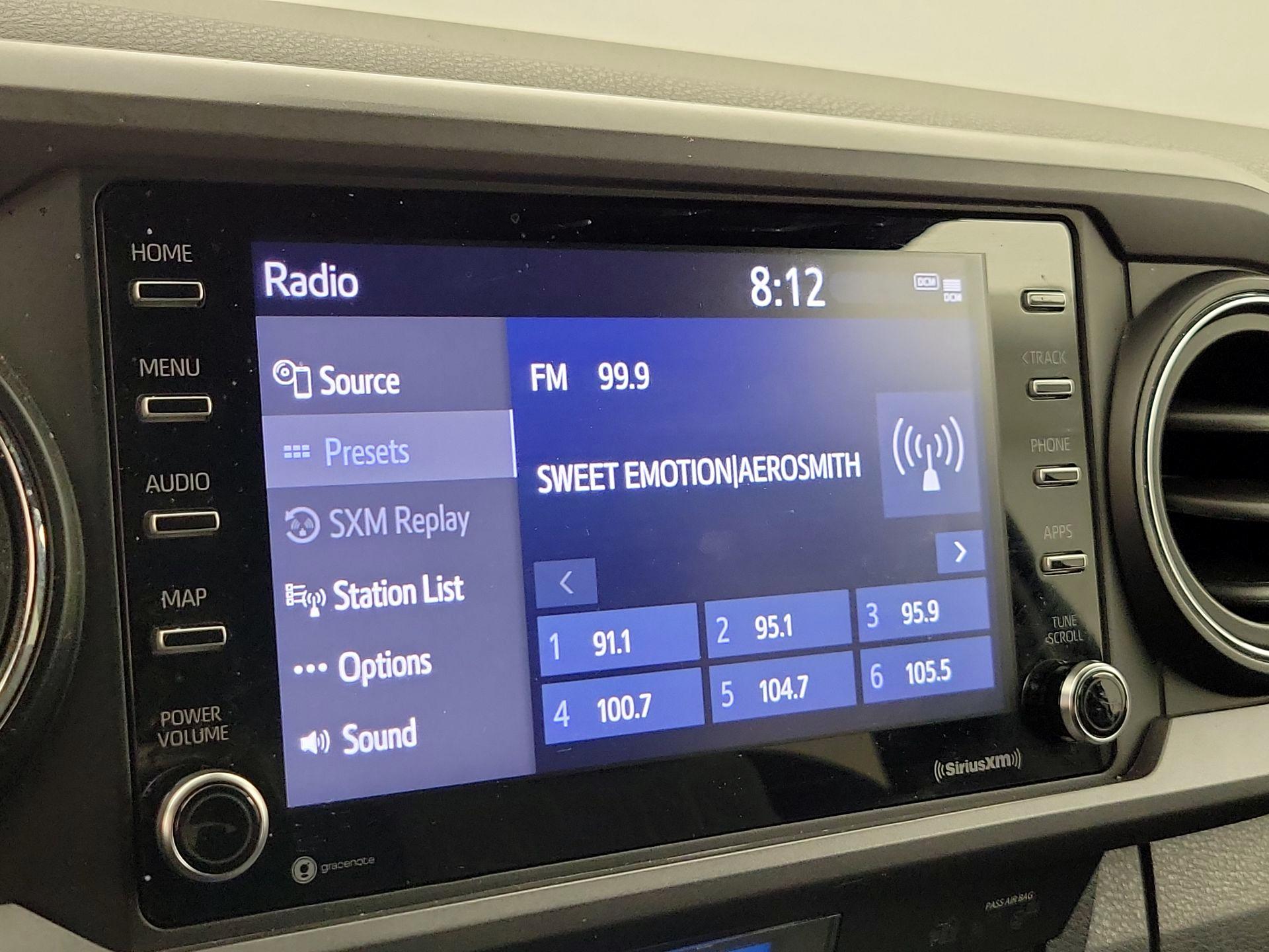 Thumbnail: 2021 Toyota Tacoma - 15