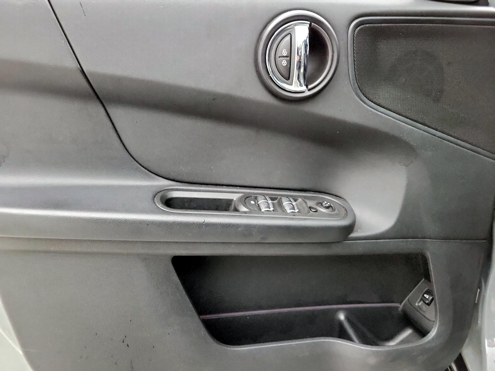 Thumbnail: 2018 MINI Cooper Countryman - 12