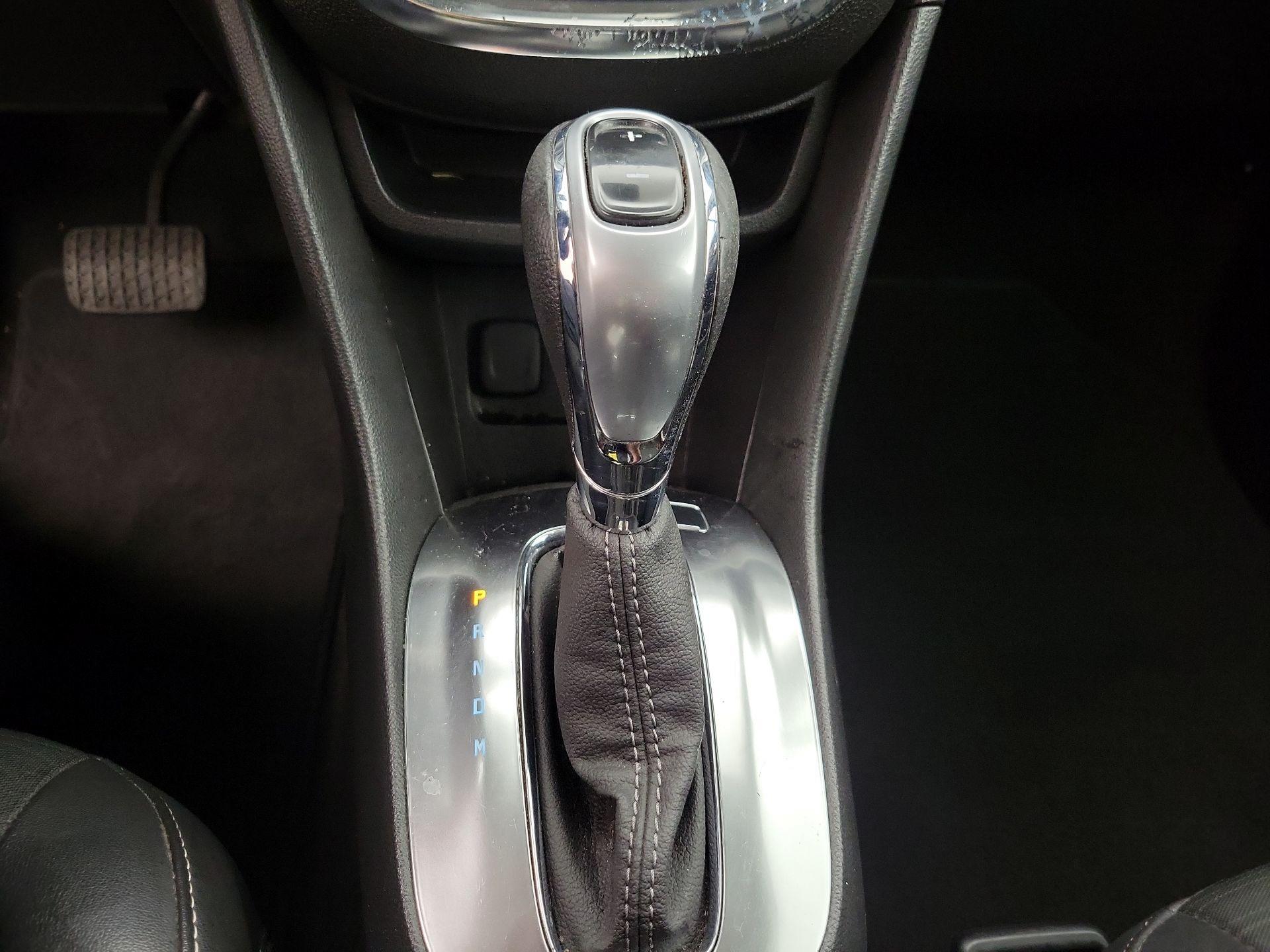 Thumbnail: 2016 Buick Encore - 17