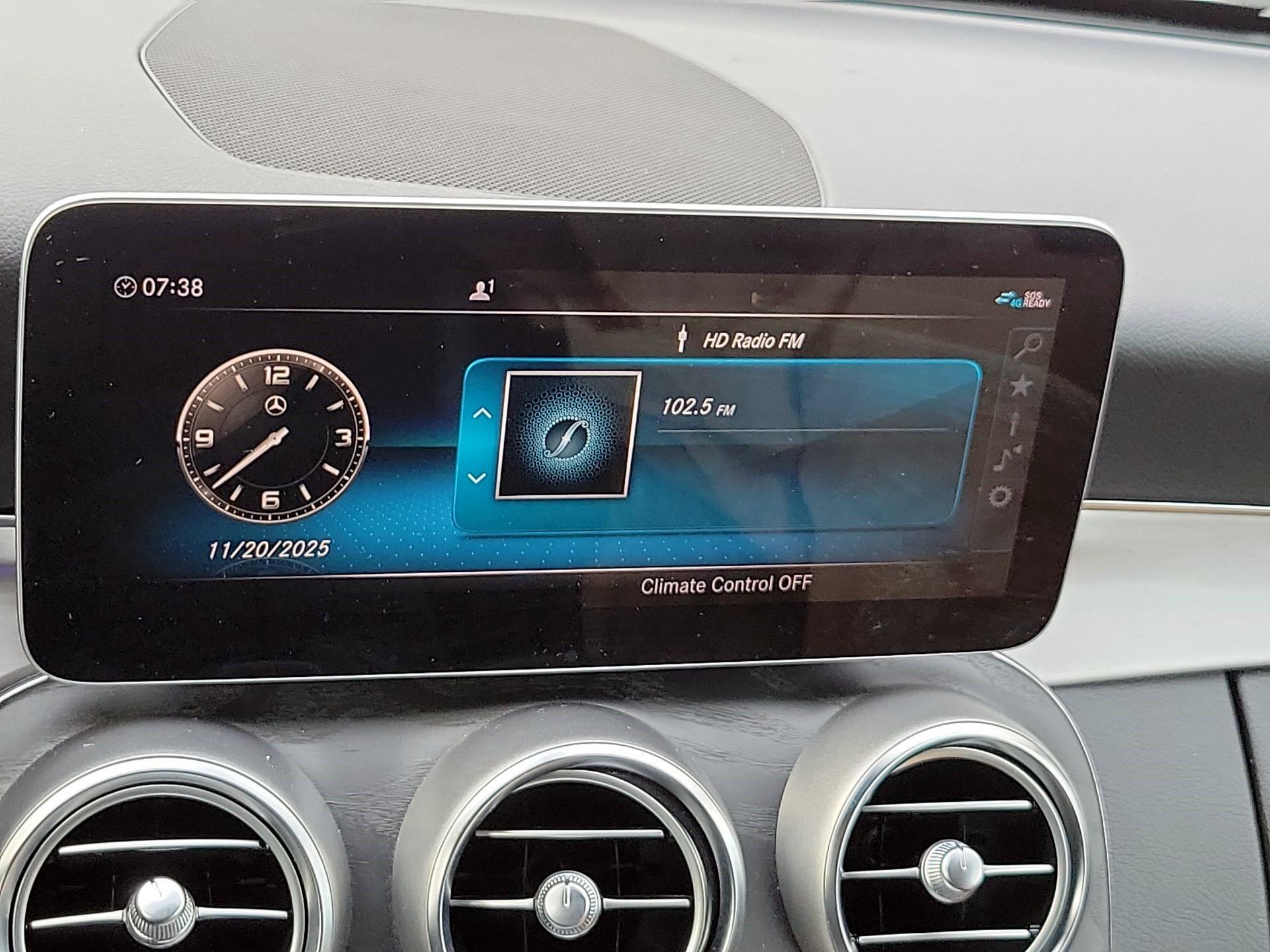 Thumbnail: 2020 Mercedes-Benz C-Class - 15