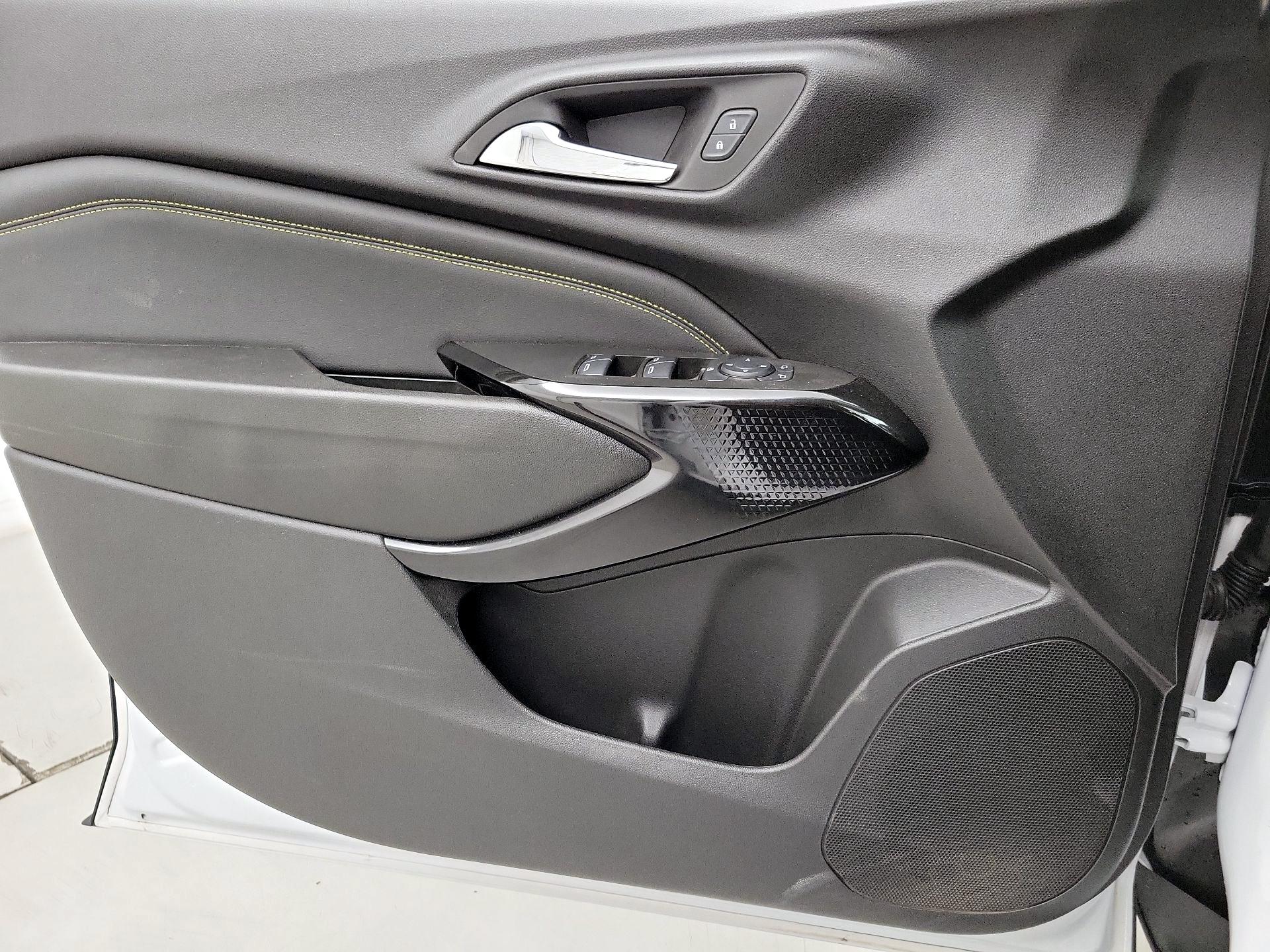 Thumbnail: 2024 Chevrolet Trax - 12