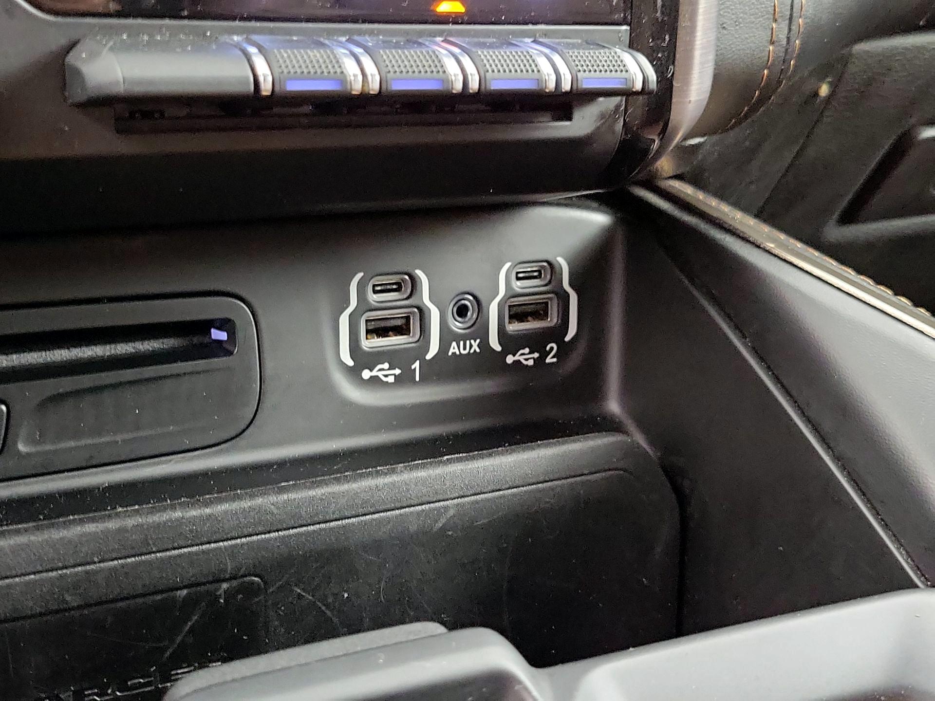 Thumbnail: 2019 RAM 1500 - 19