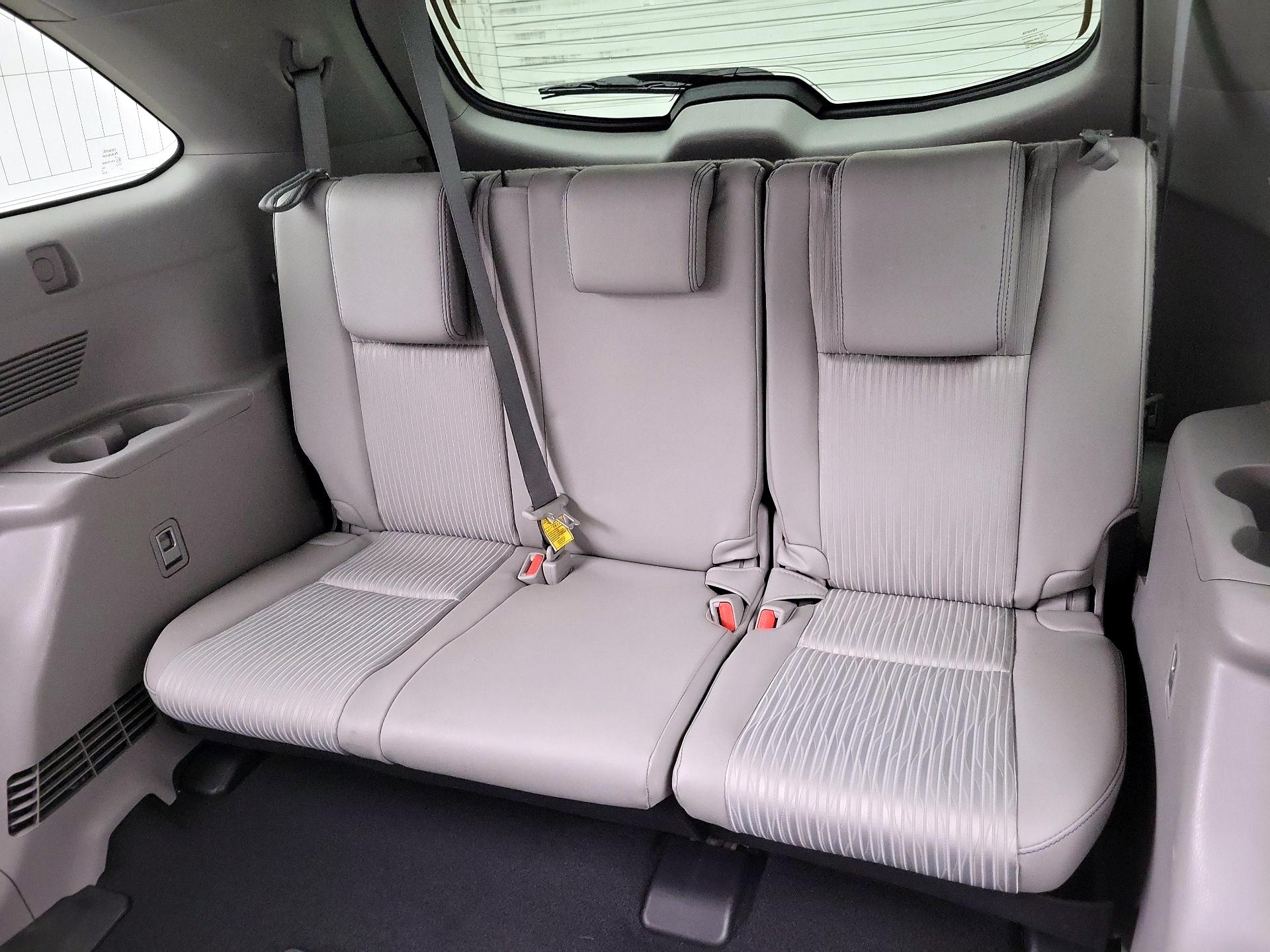 Thumbnail: 2016 Toyota Highlander - 20