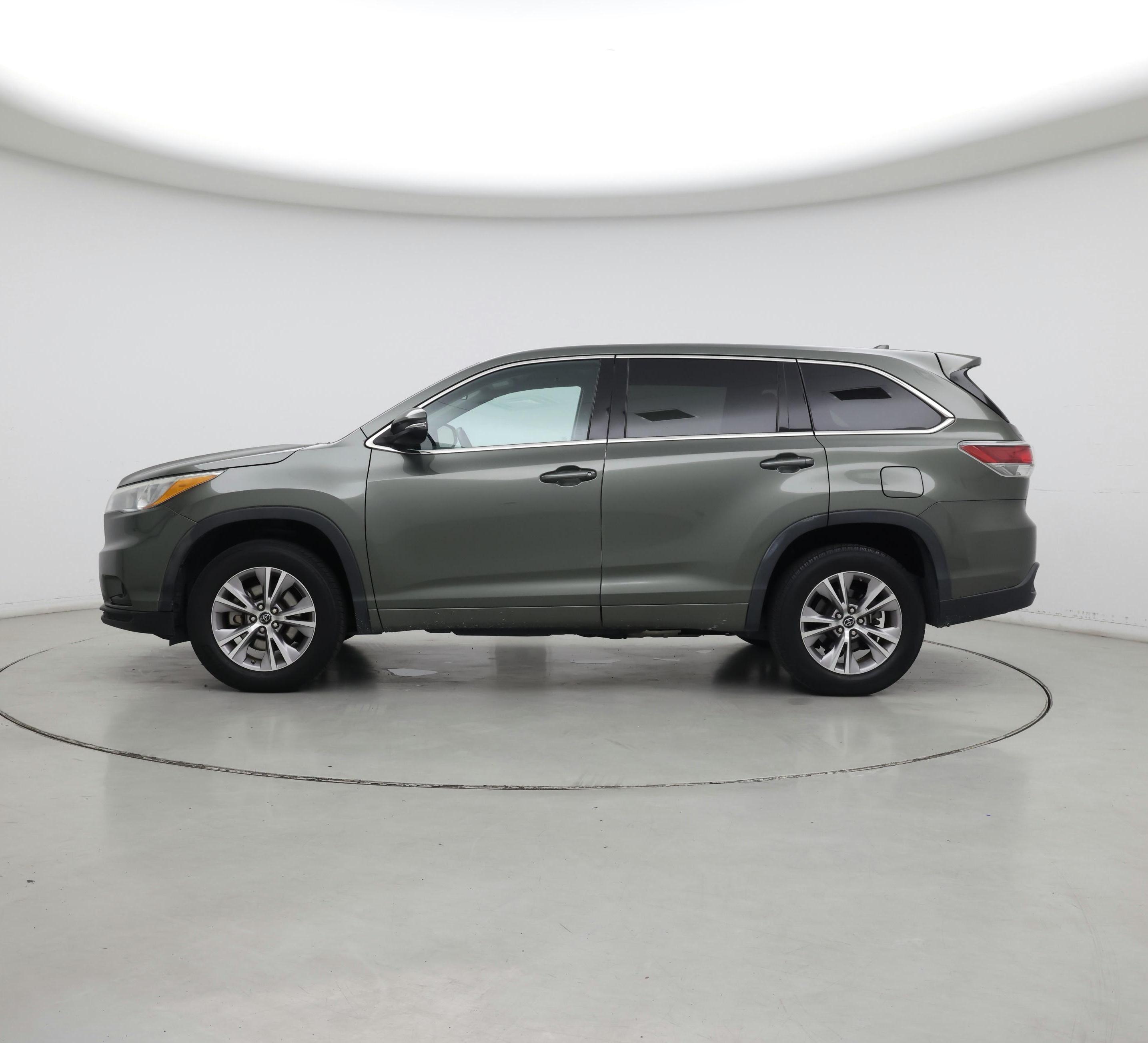 Thumbnail: 2016 Toyota Highlander - 3