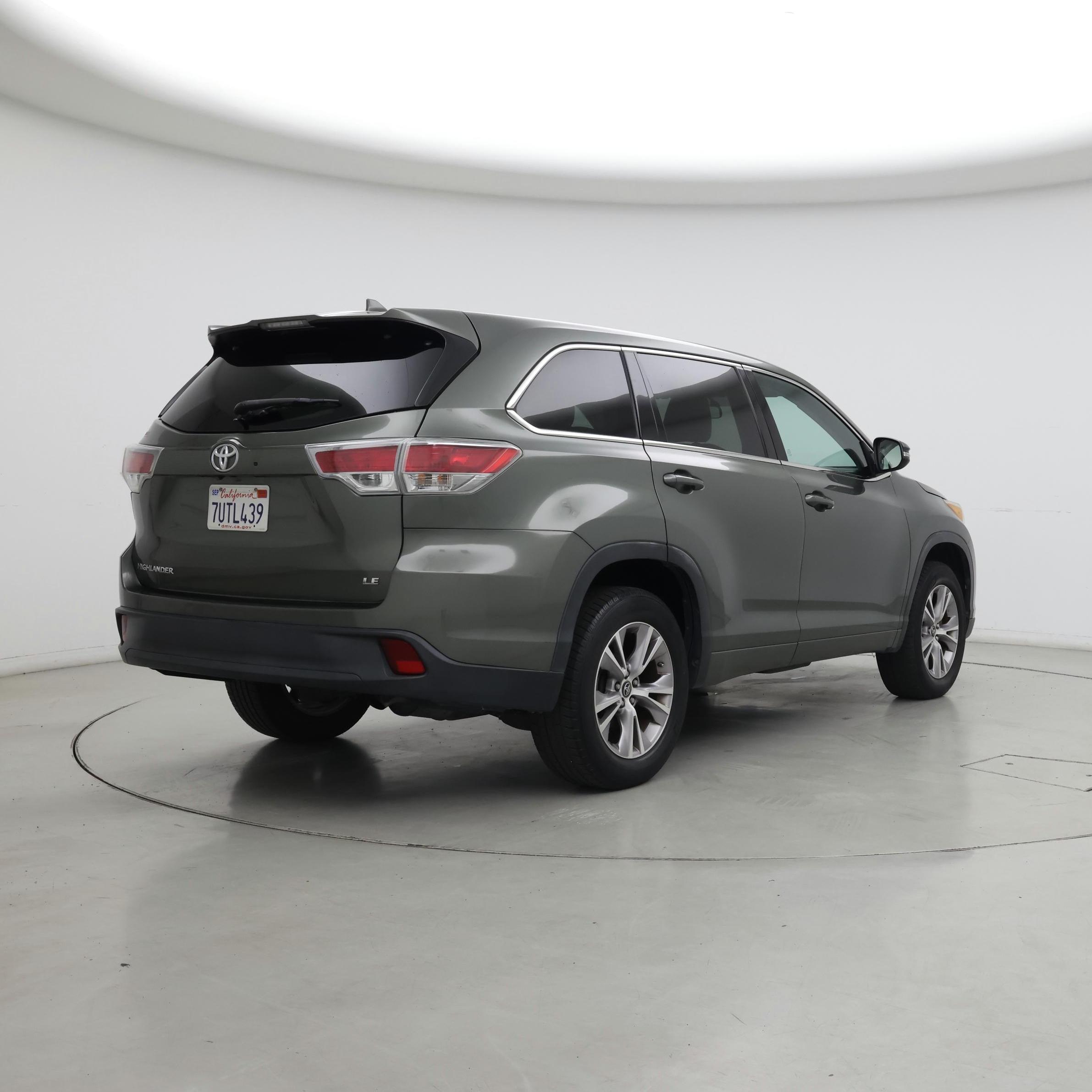 Thumbnail: 2016 Toyota Highlander - 8