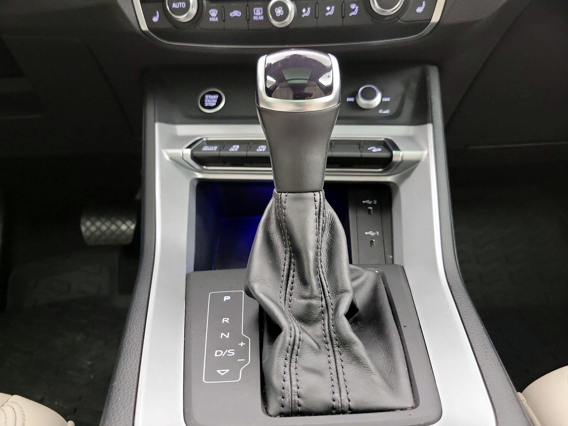 Thumbnail: 2022 Audi Q3 - 17