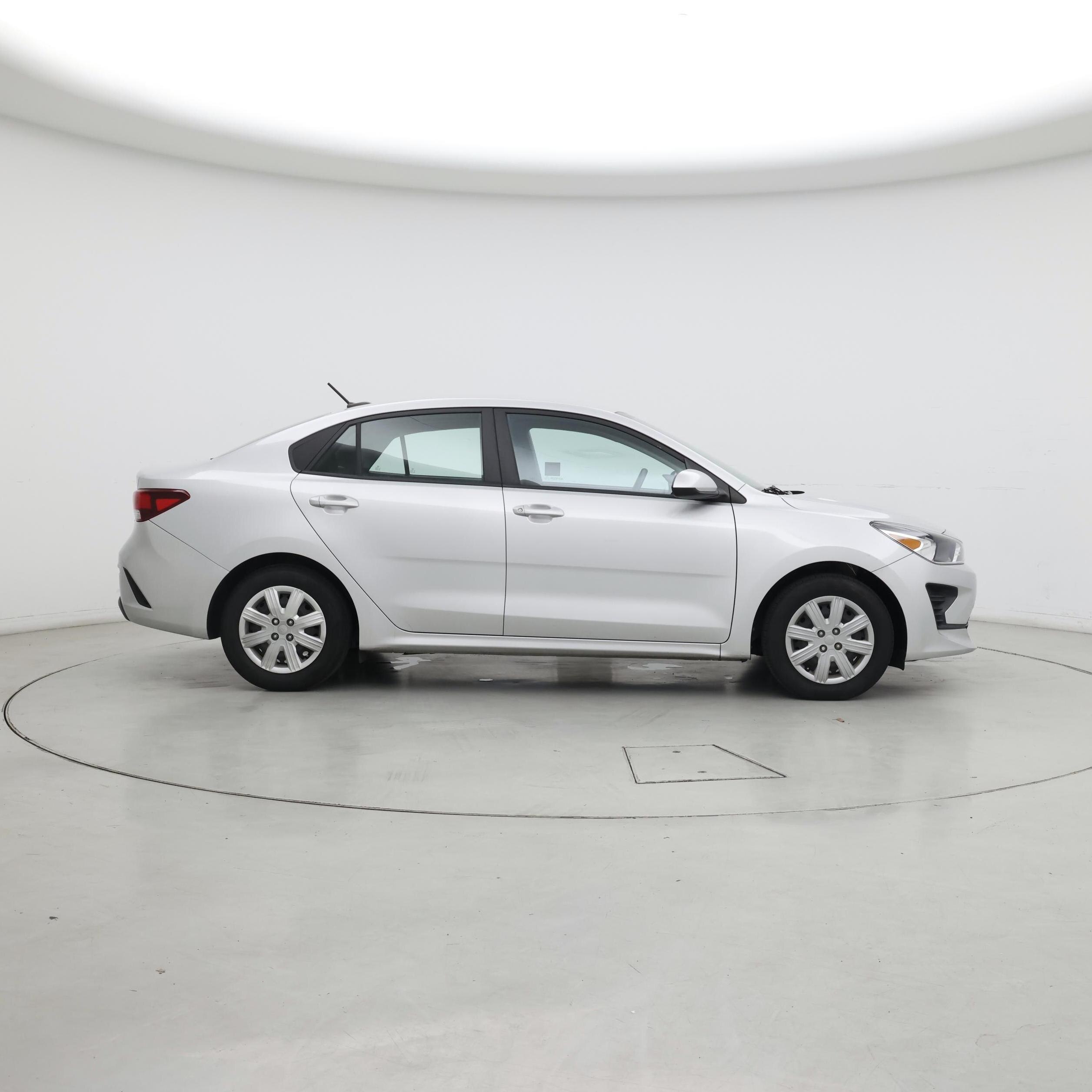 Thumbnail: 2021 Kia Rio - 7