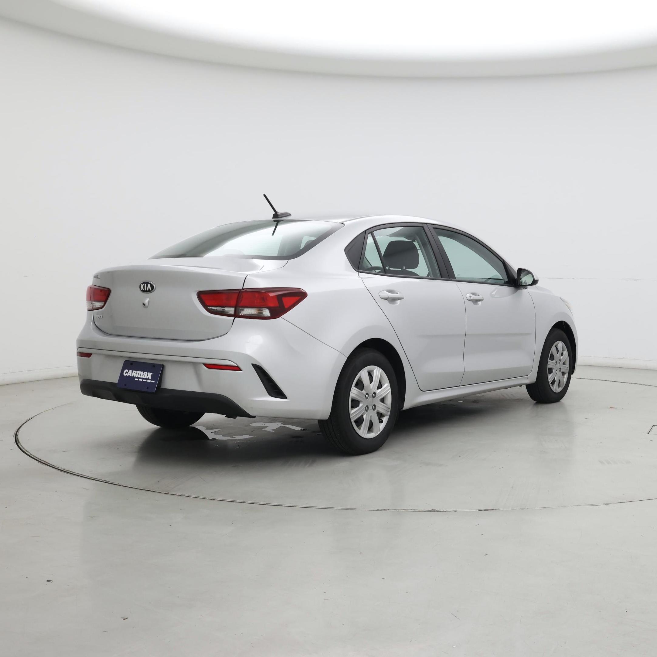 Thumbnail: 2021 Kia Rio - 8