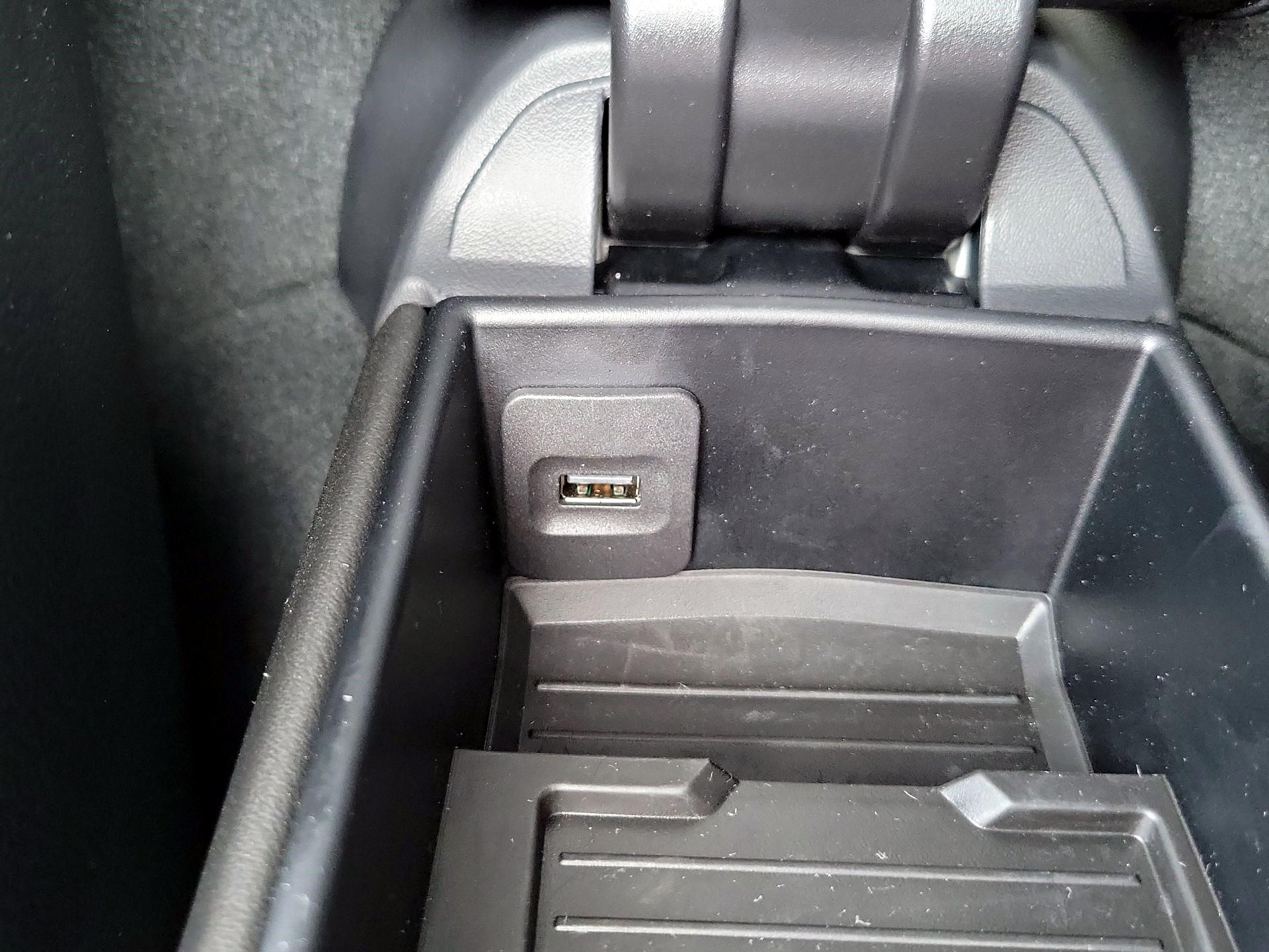 Thumbnail: 2018 Porsche 718 Cayman - 19