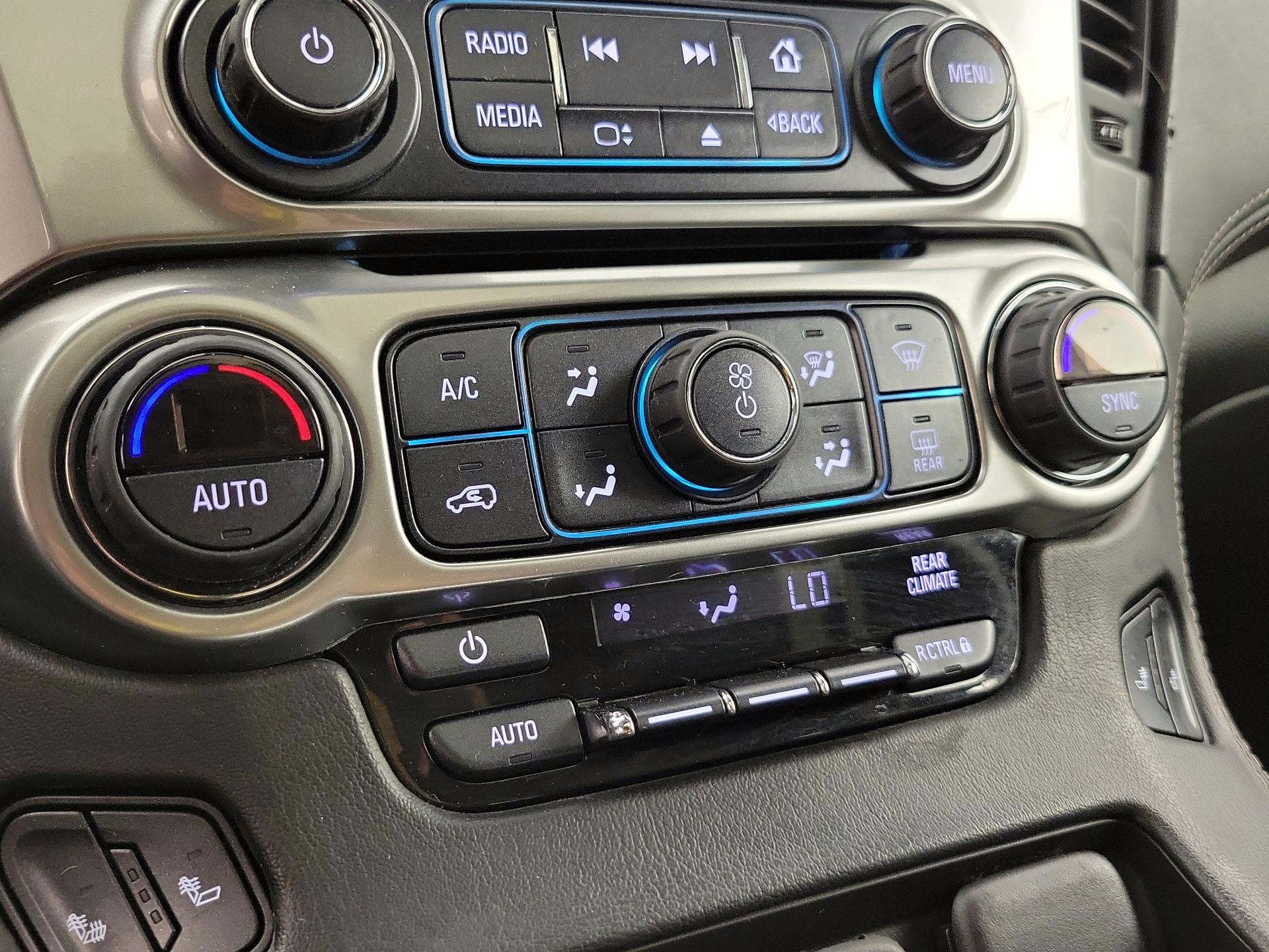 Thumbnail: 2018 Chevrolet Tahoe - 16