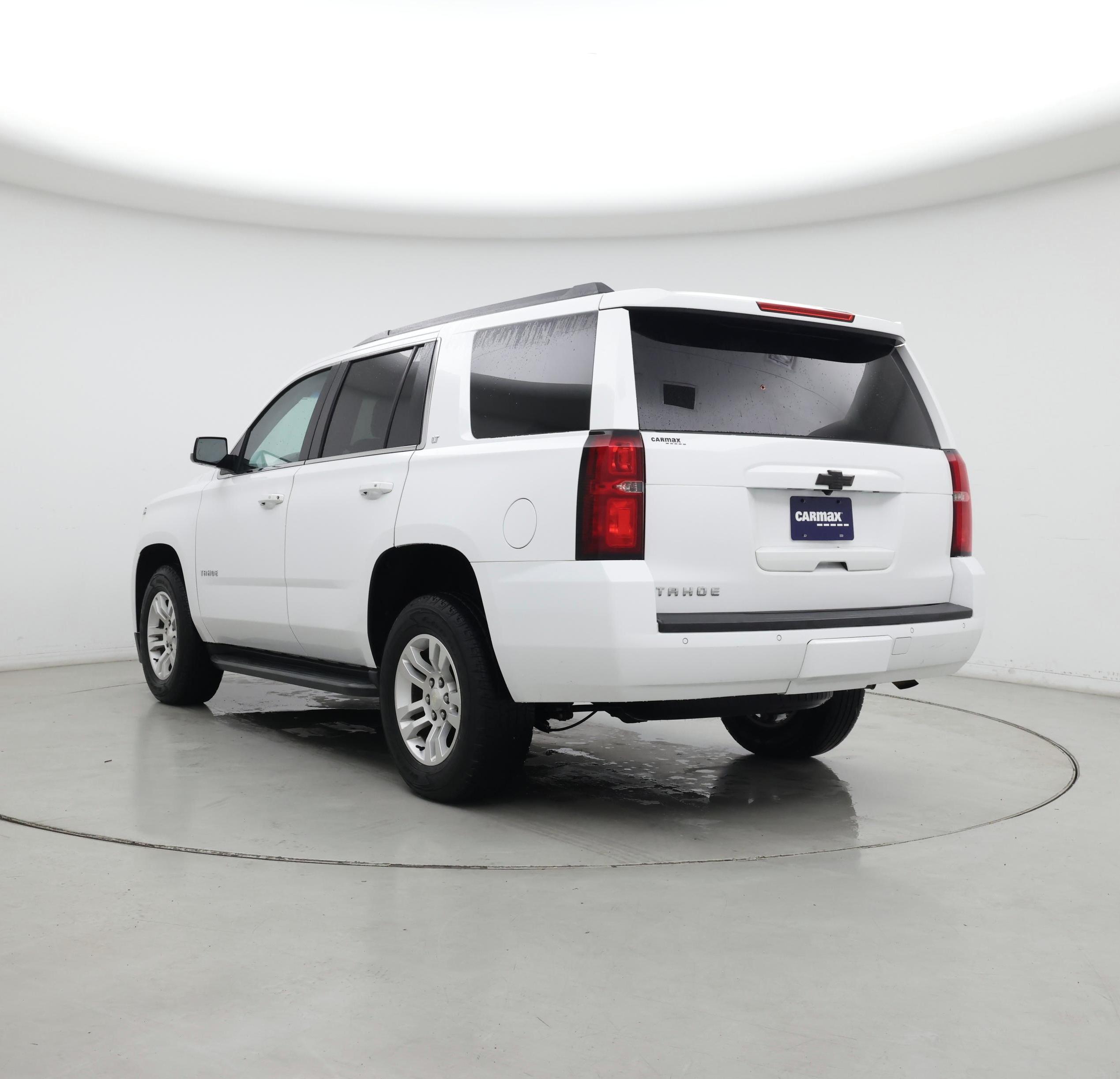 Thumbnail: 2018 Chevrolet Tahoe - 2