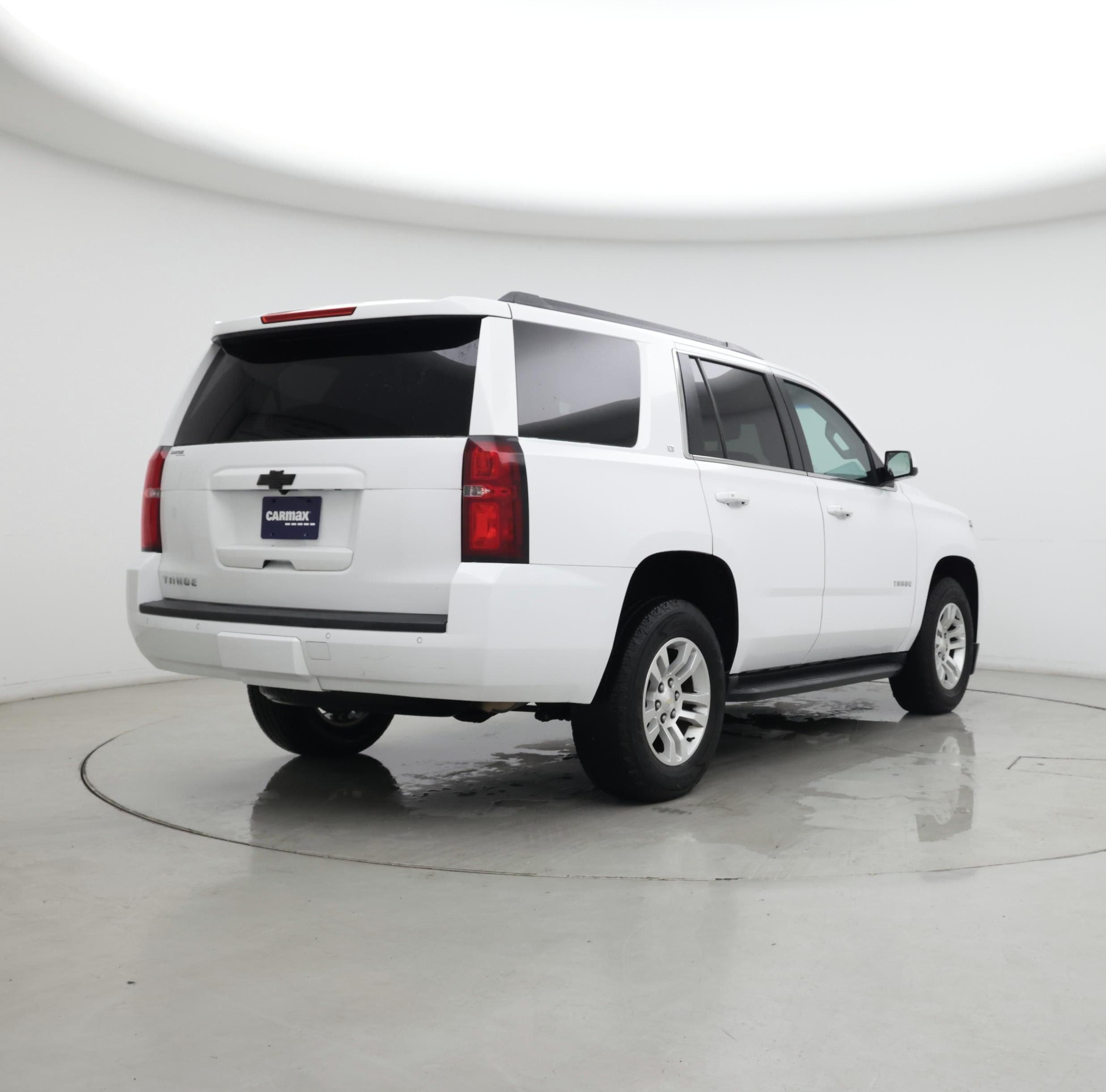 Thumbnail: 2018 Chevrolet Tahoe - 8