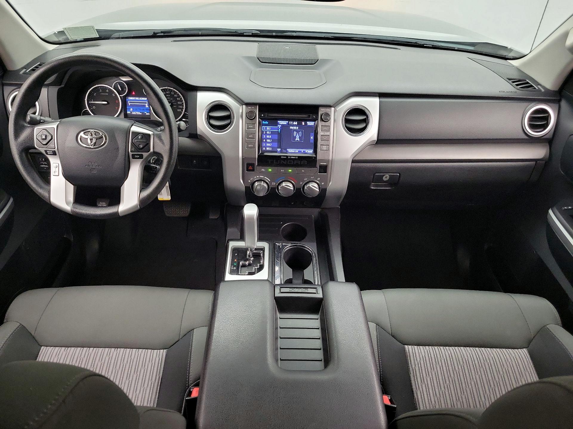 Thumbnail: 2015 Toyota Tundra - 9