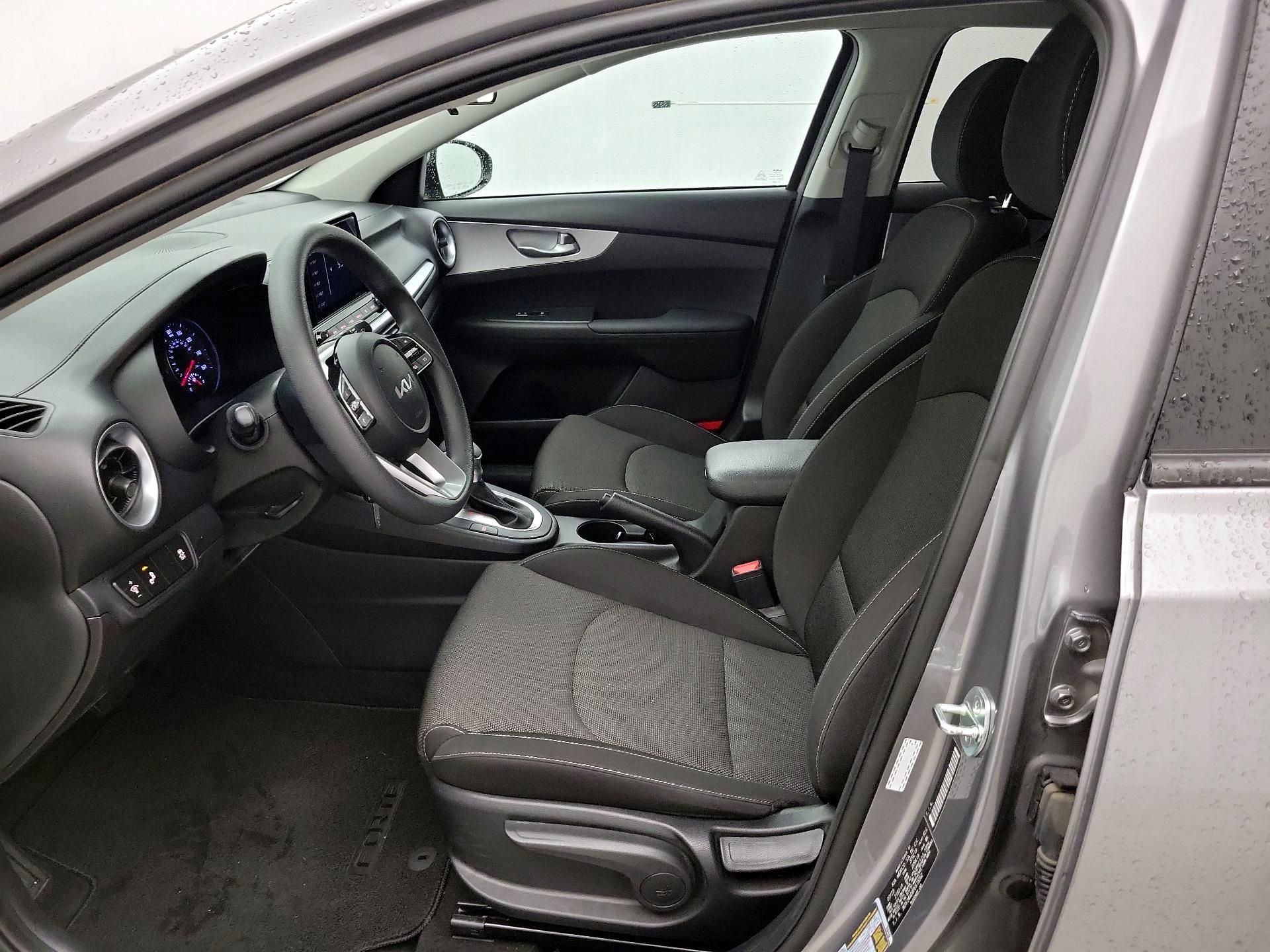 Thumbnail: 2023 Kia Forte - 11