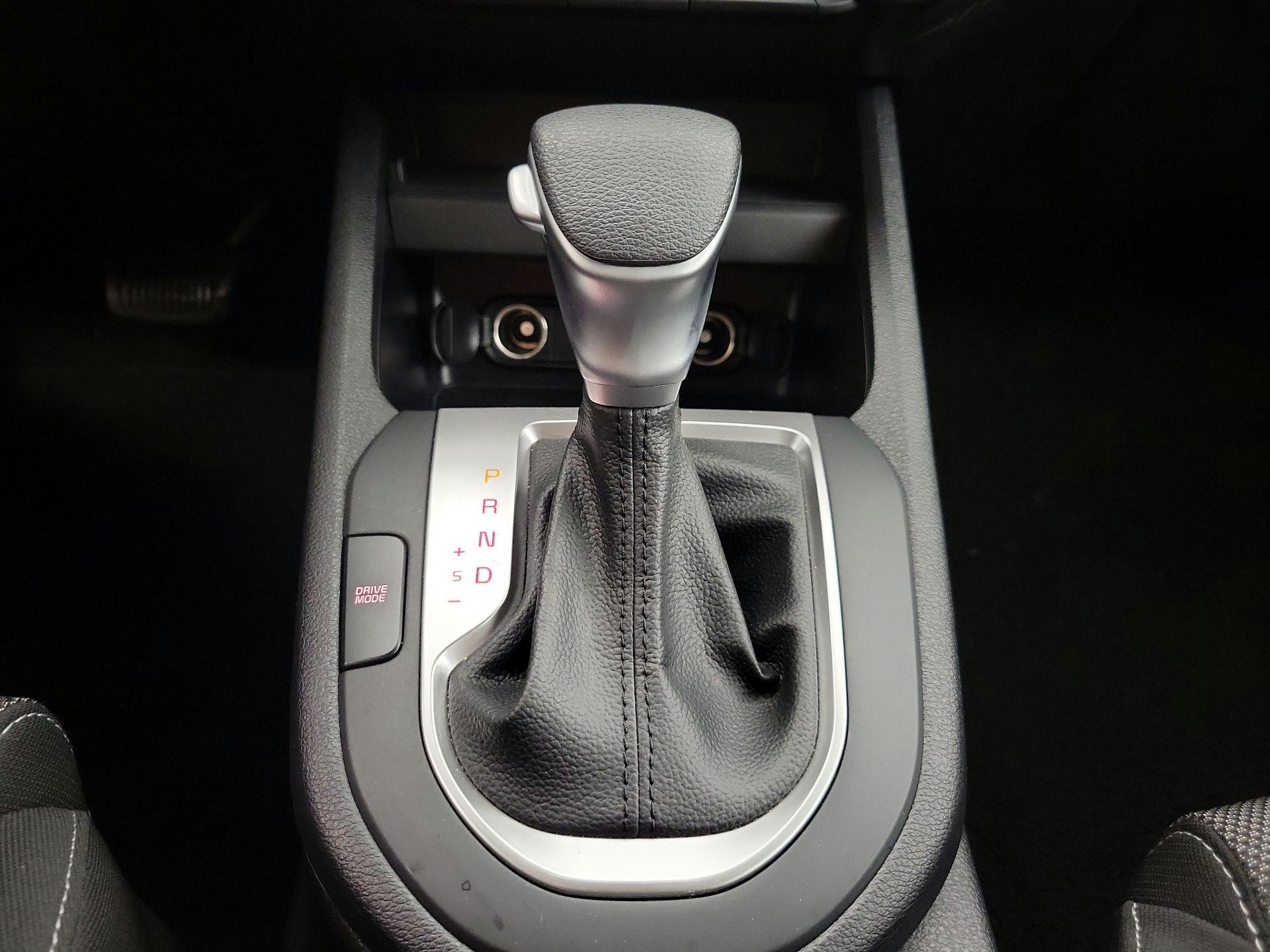 Thumbnail: 2023 Kia Forte - 17