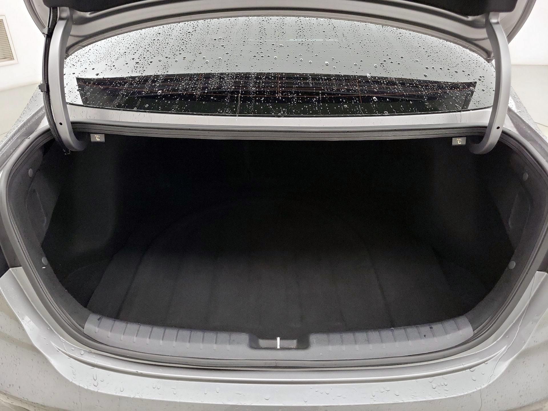 Thumbnail: 2023 Kia Forte - 20