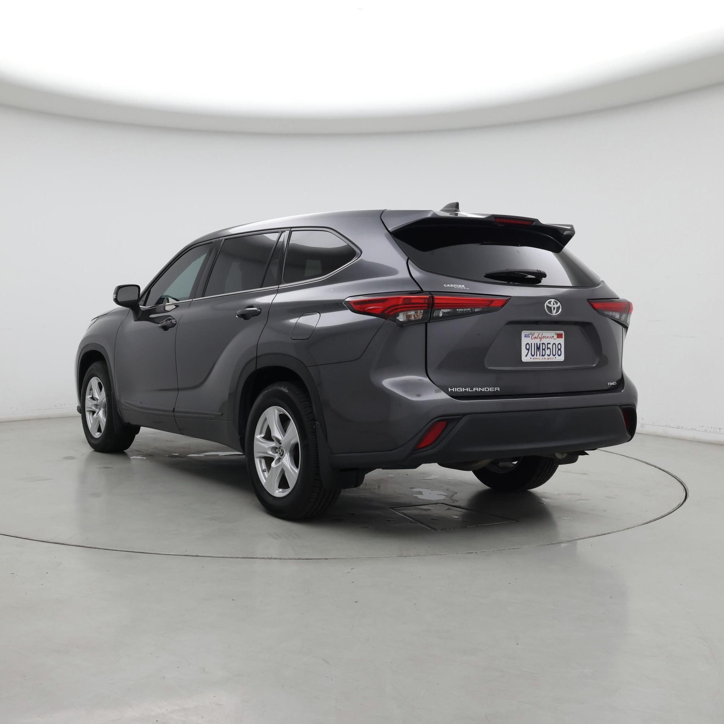 Thumbnail: 2022 Toyota Highlander - 2