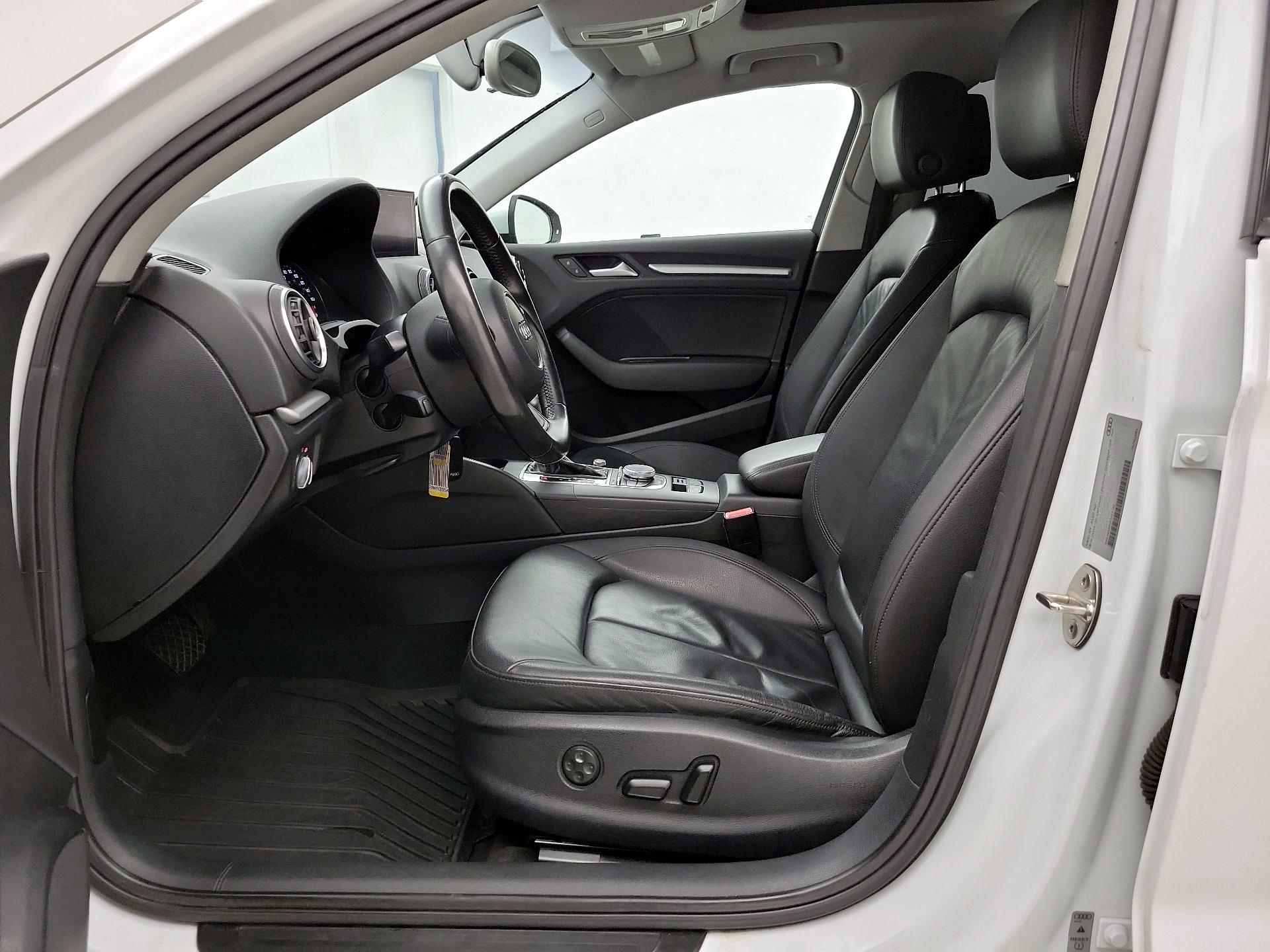 Thumbnail: 2015 Audi A3 - 11