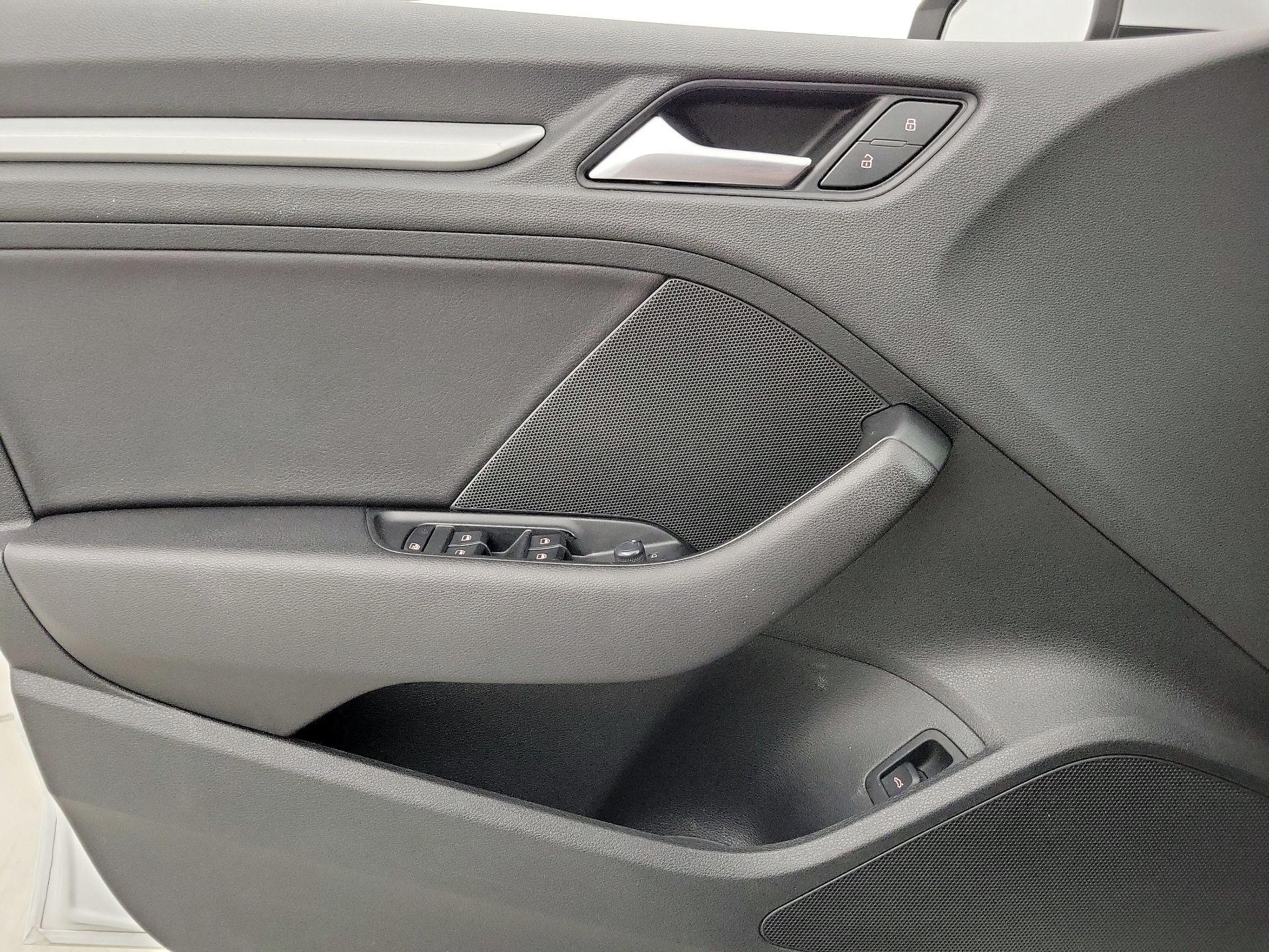 Thumbnail: 2015 Audi A3 - 12