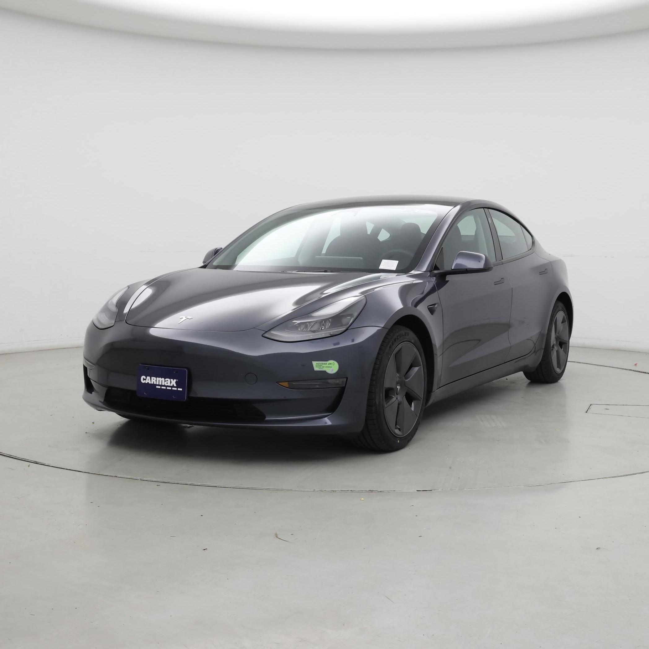 Thumbnail: 2023 Tesla Model 3 - 4
