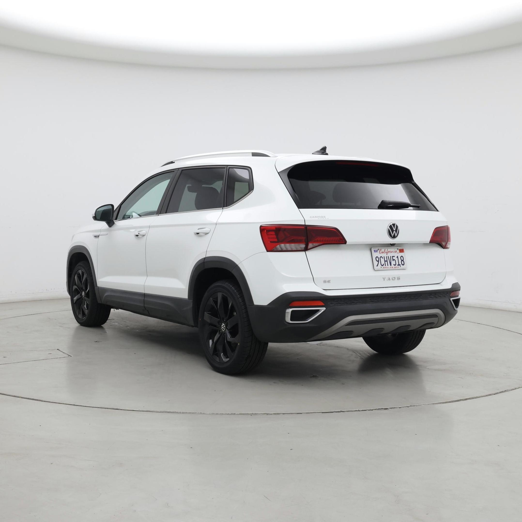 Thumbnail: 2022 Volkswagen Taos - 2