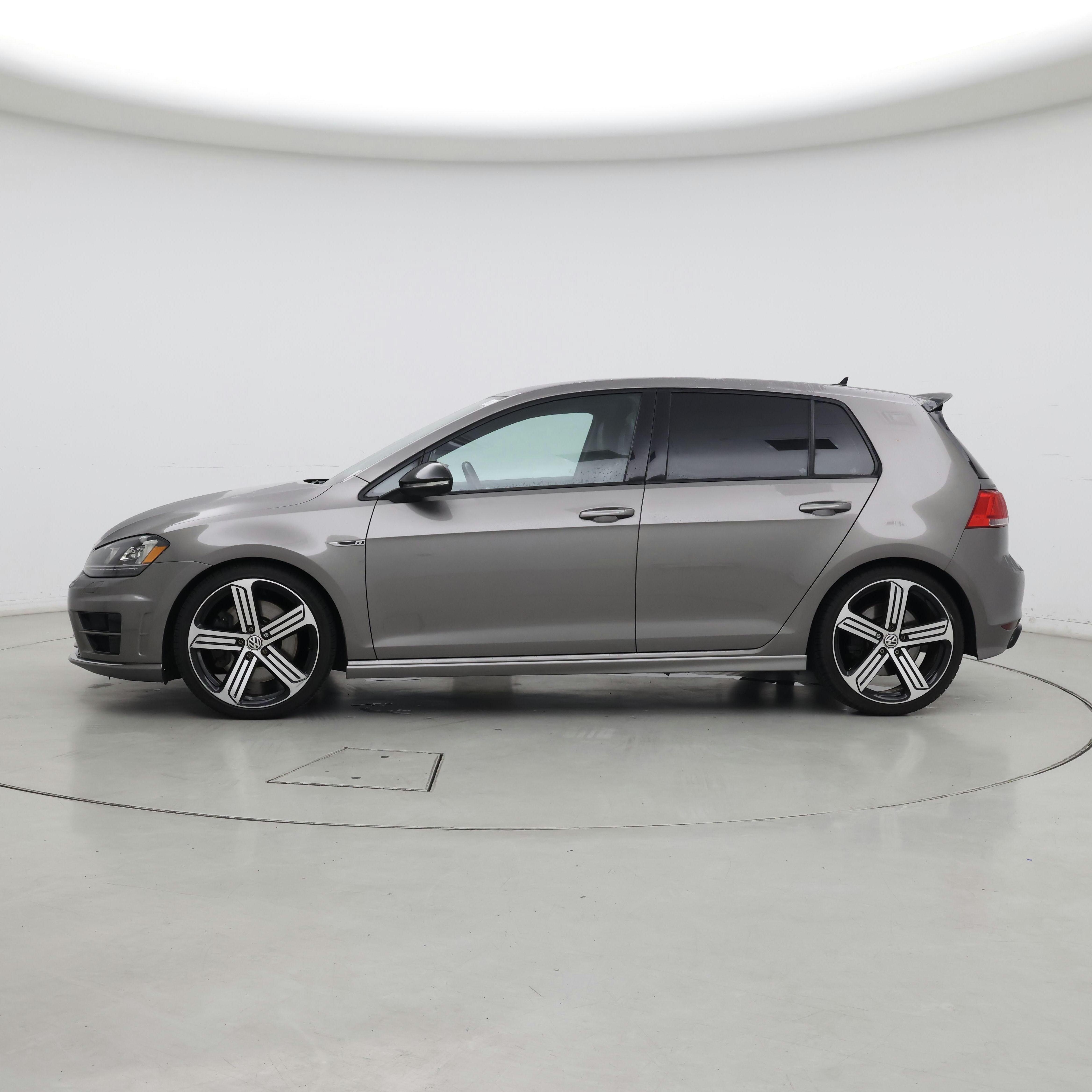 Thumbnail: 2016 Volkswagen Golf - 3
