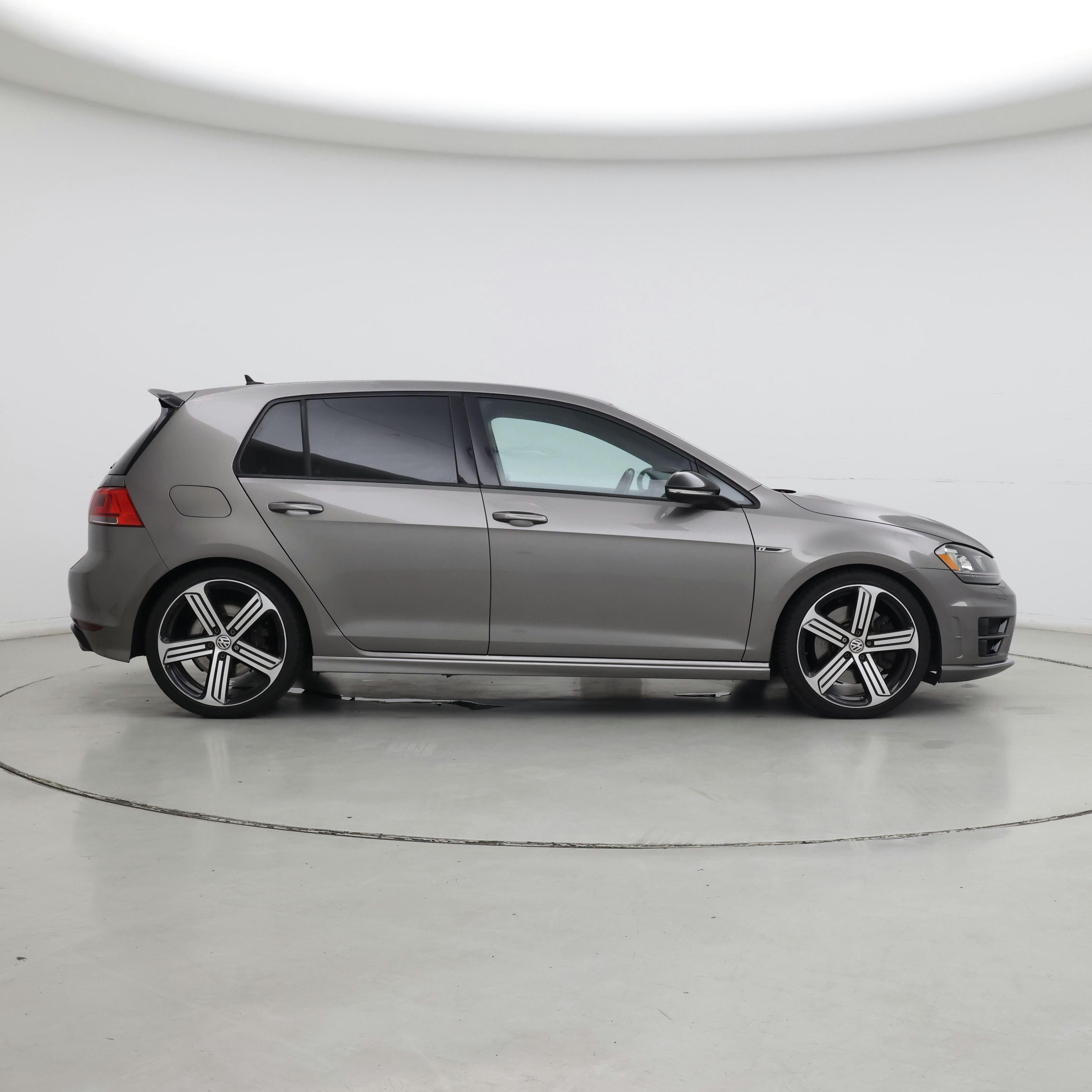 Thumbnail: 2016 Volkswagen Golf - 7
