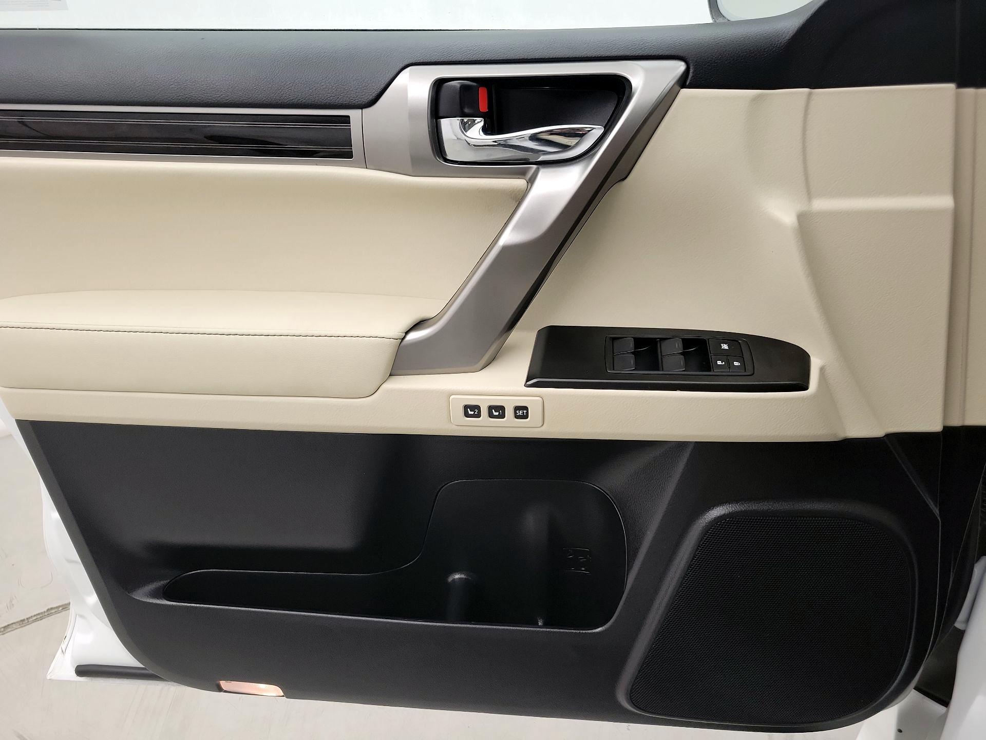 Thumbnail: 2023 Lexus GX - 12